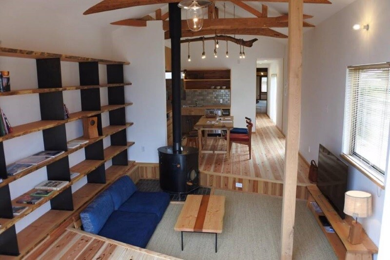 [Main building] Living room