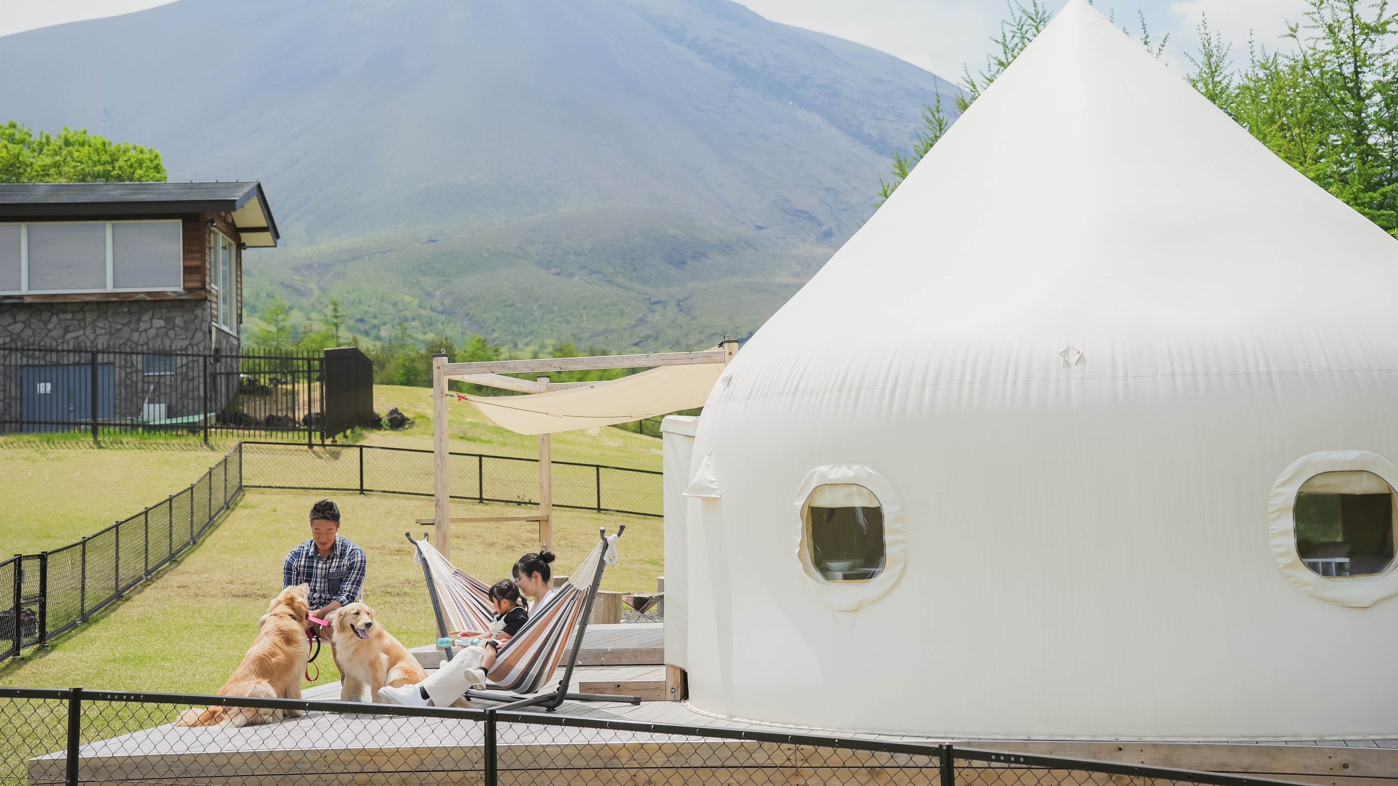 Georoom Glamping có đường chạy cho chó (Kế hoạch giường đôi)