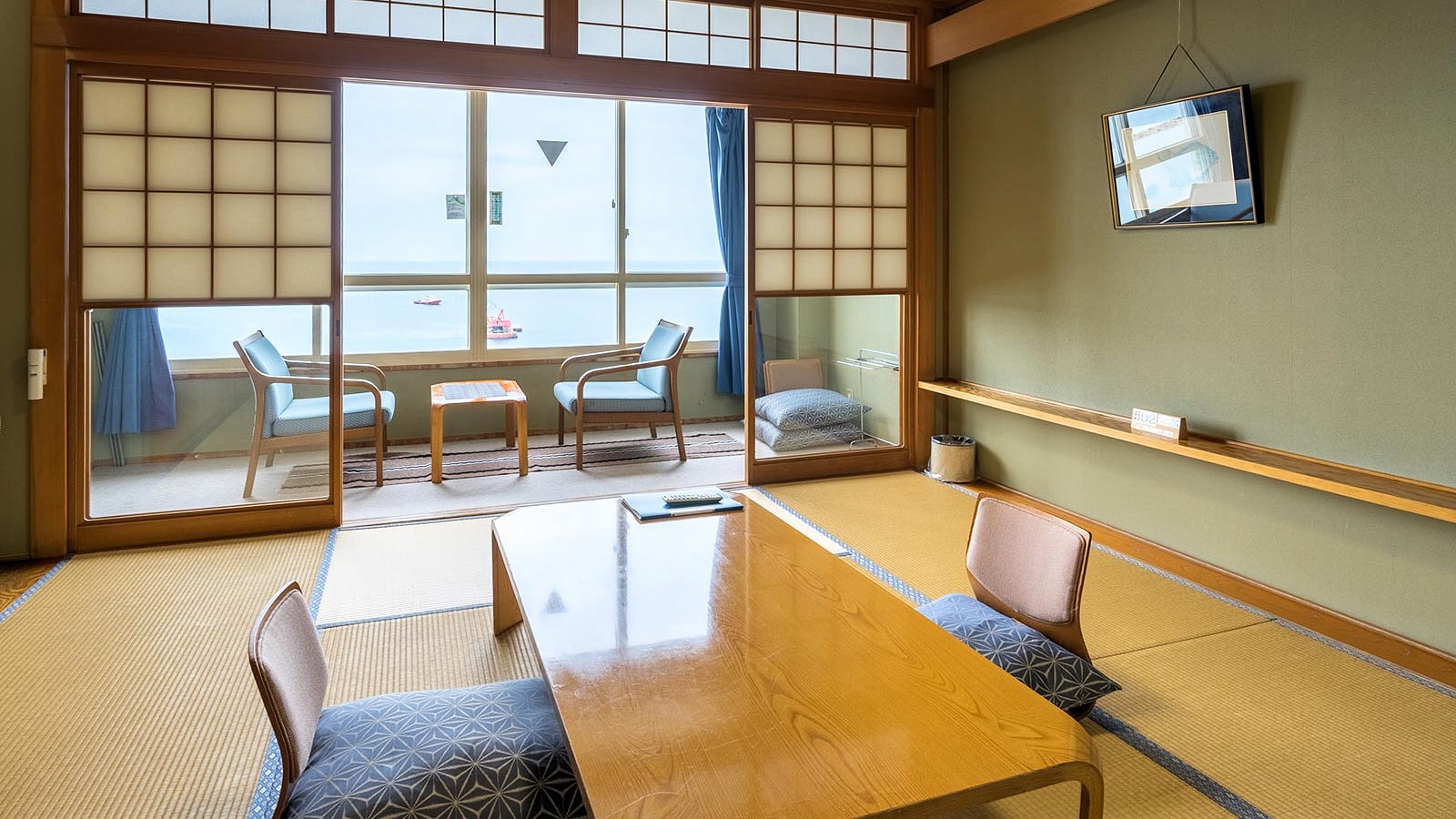 [Room] Non-smoking Japanese style room 8 tatami mats or 10 tatami mats / With or without toilet / No bath / Ocean view
