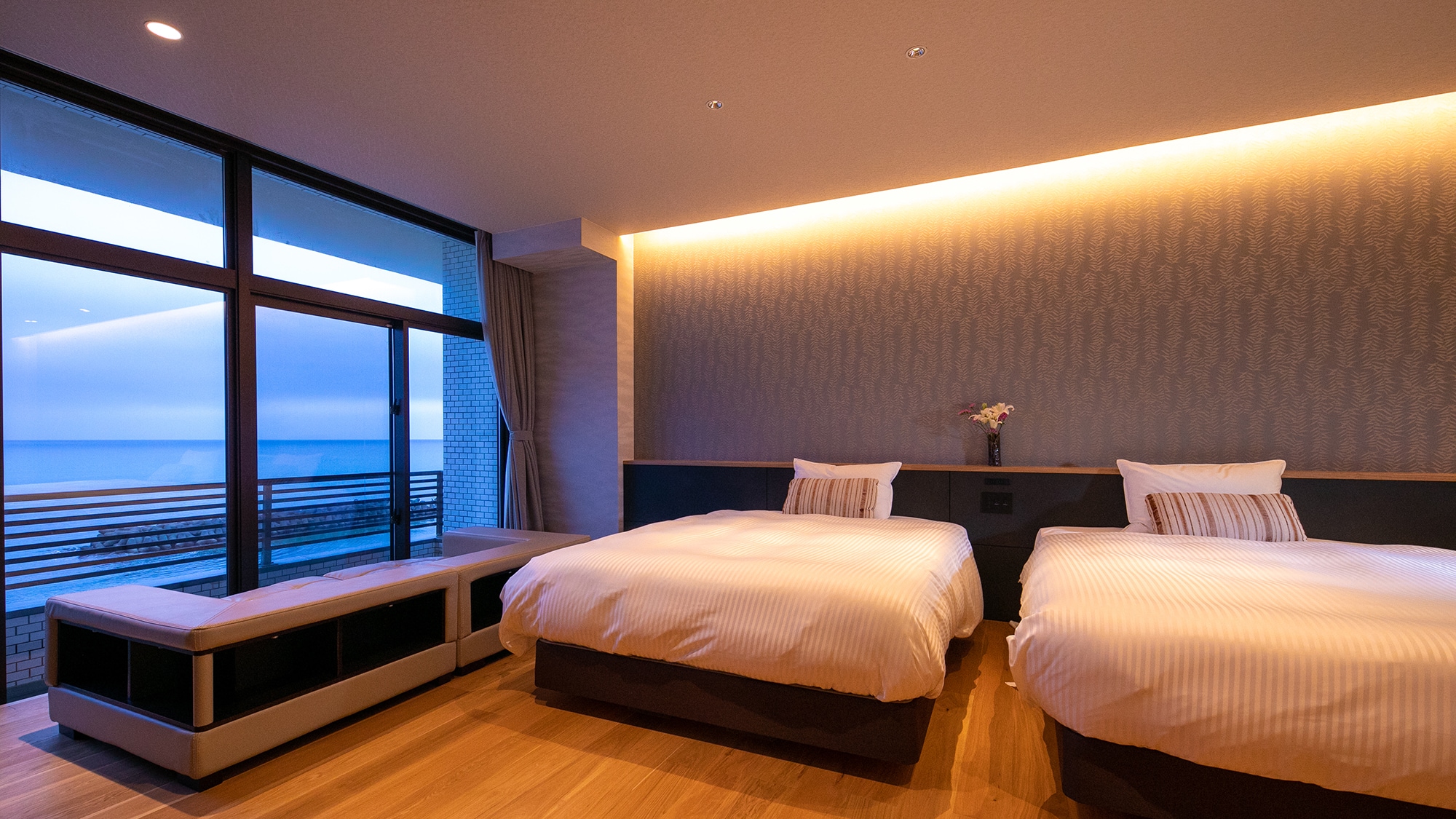 [Jr. Suite Japanese-Western Room - Non-smoking]
