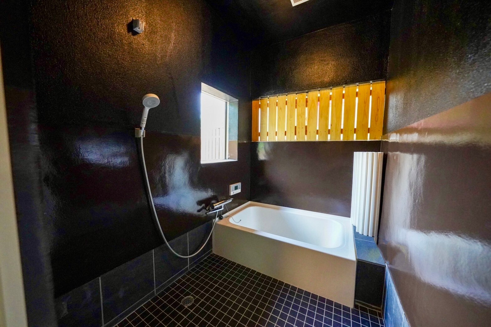 Old house (Kaede) bath
