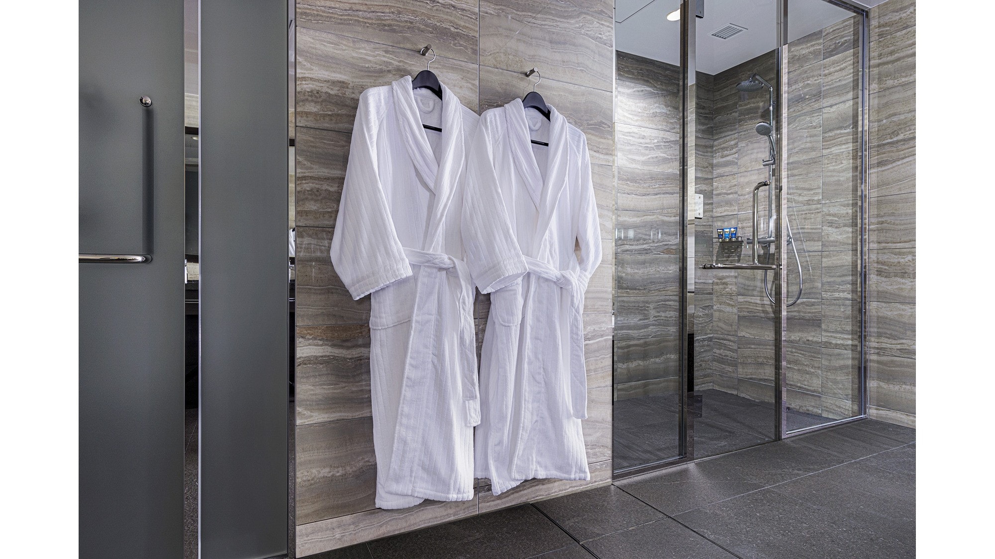 Premier Suite Bathrobe