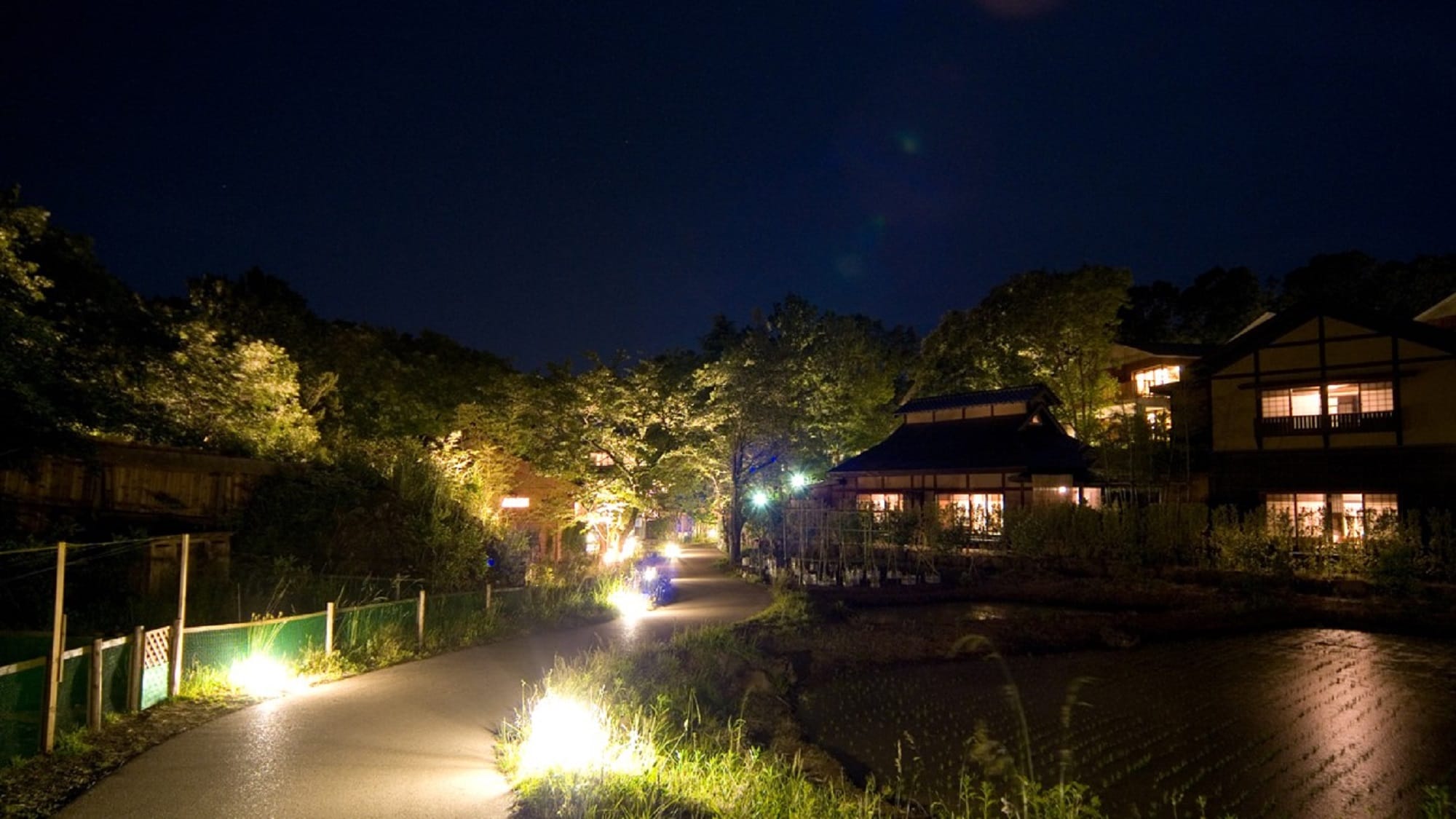 Kira no Sato at night