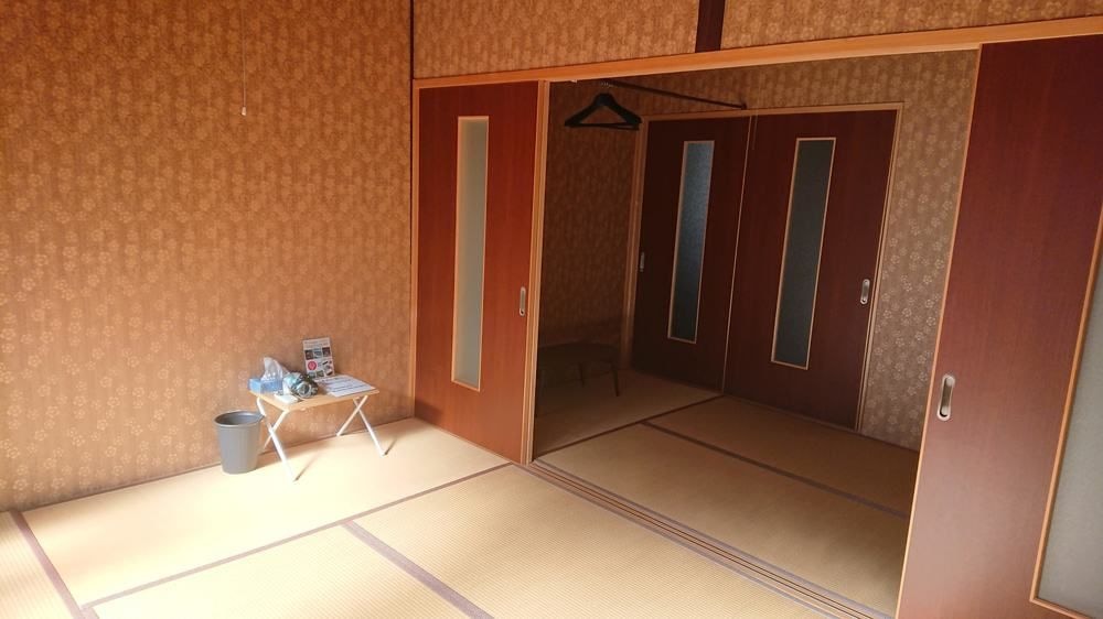 2nd floor 6-person room 10 tatami mats