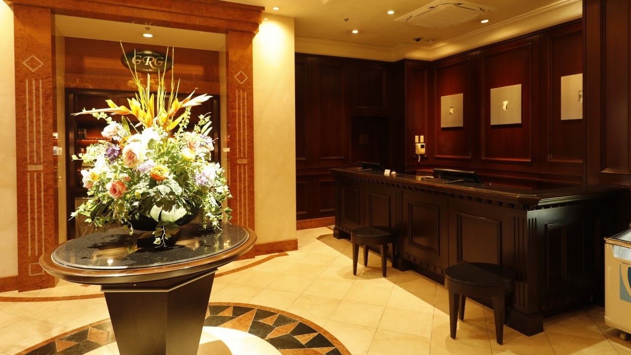 lobby front desk