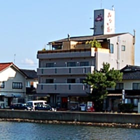 Hình ảnh xuất hiện