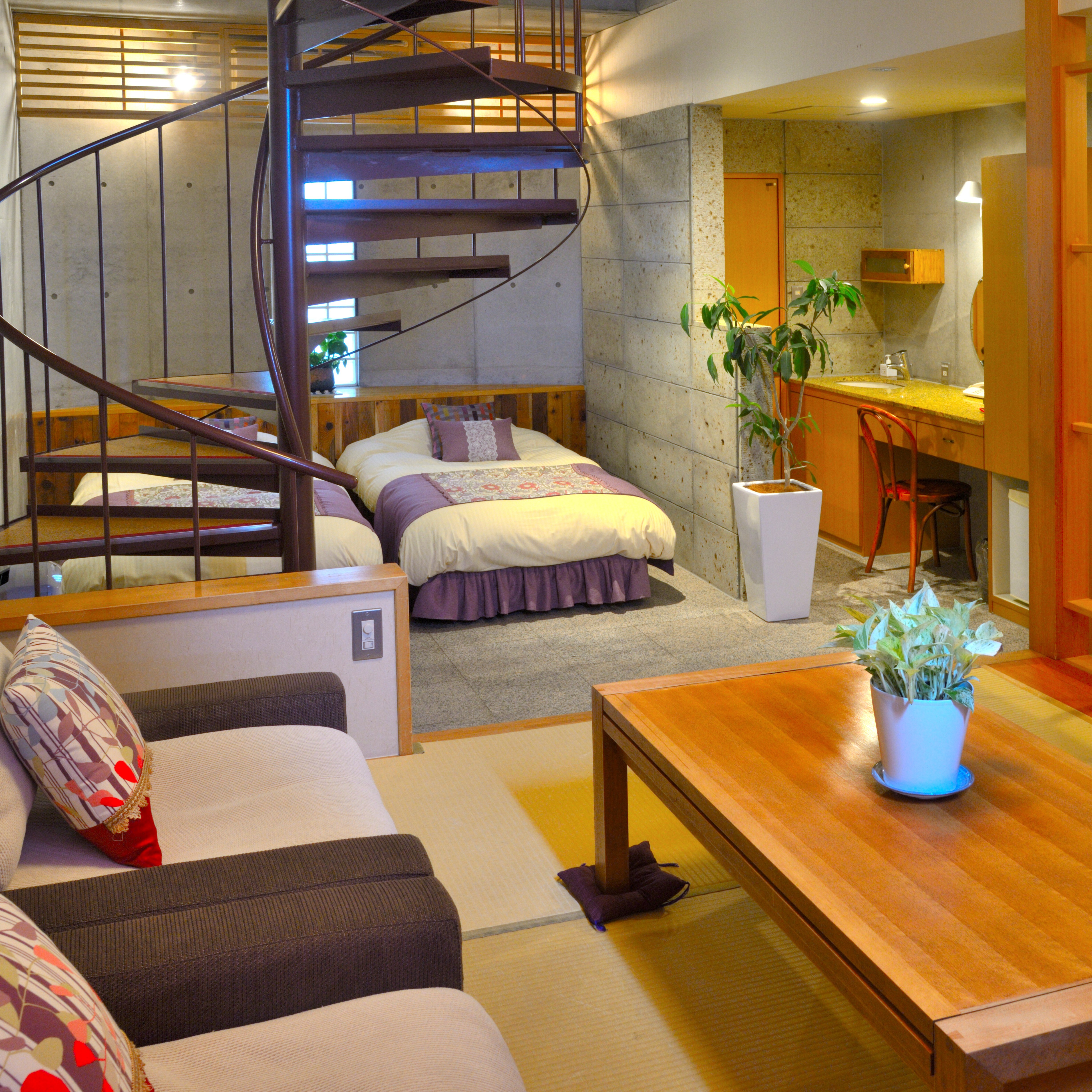 Maisonette building, Room 303, Grape color