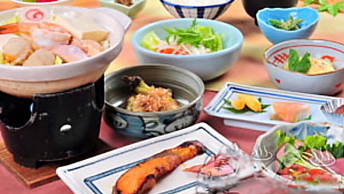 *[ตัวอย่างอาหารเย็น] มื้ออาหารญี่ปุ่นแสนอร่อยที่ใช้ผักออร์แกนิกจากฮาคุบะ