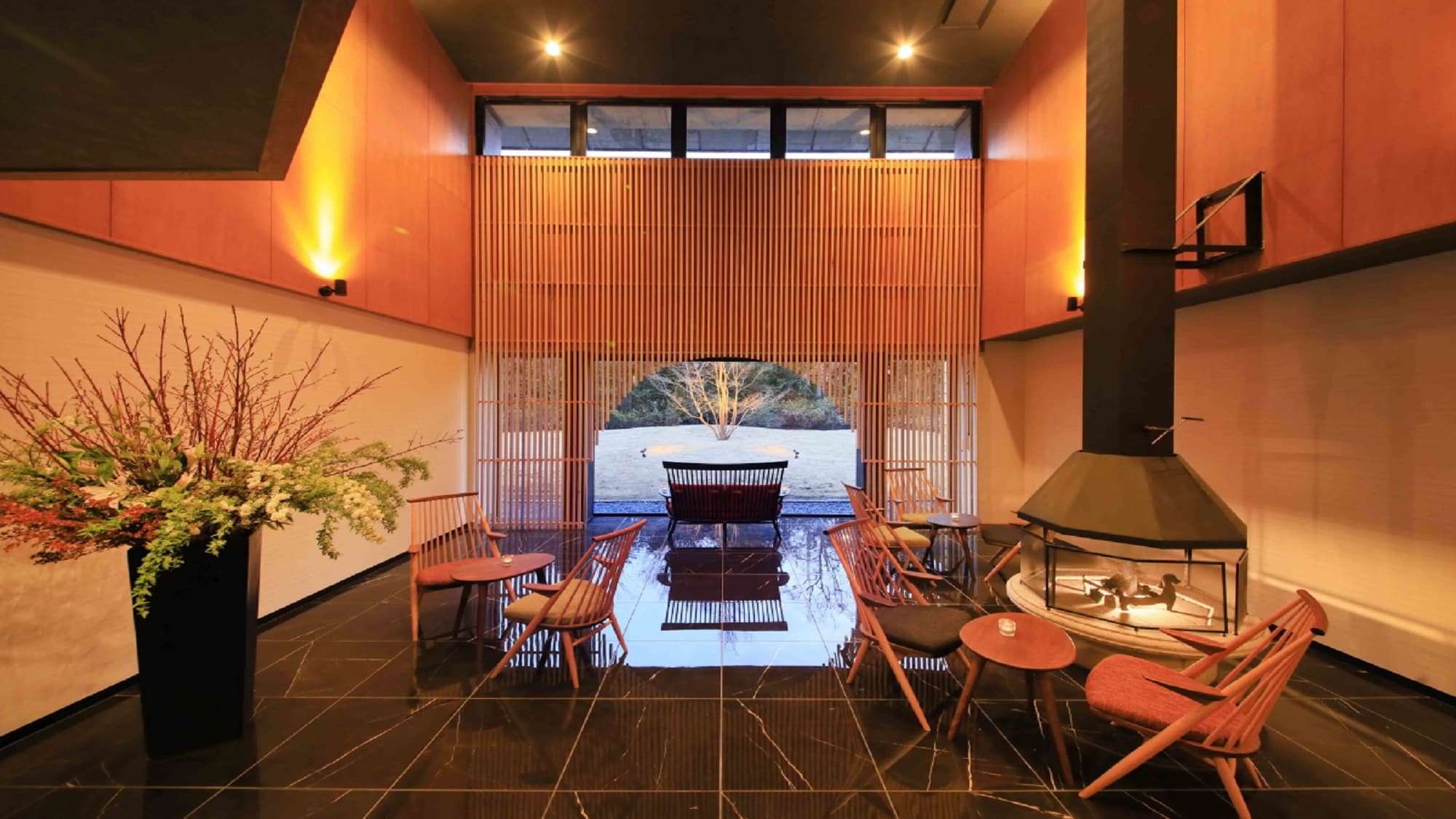 [Lobby / Miyabi House] A day to forget about everyday life