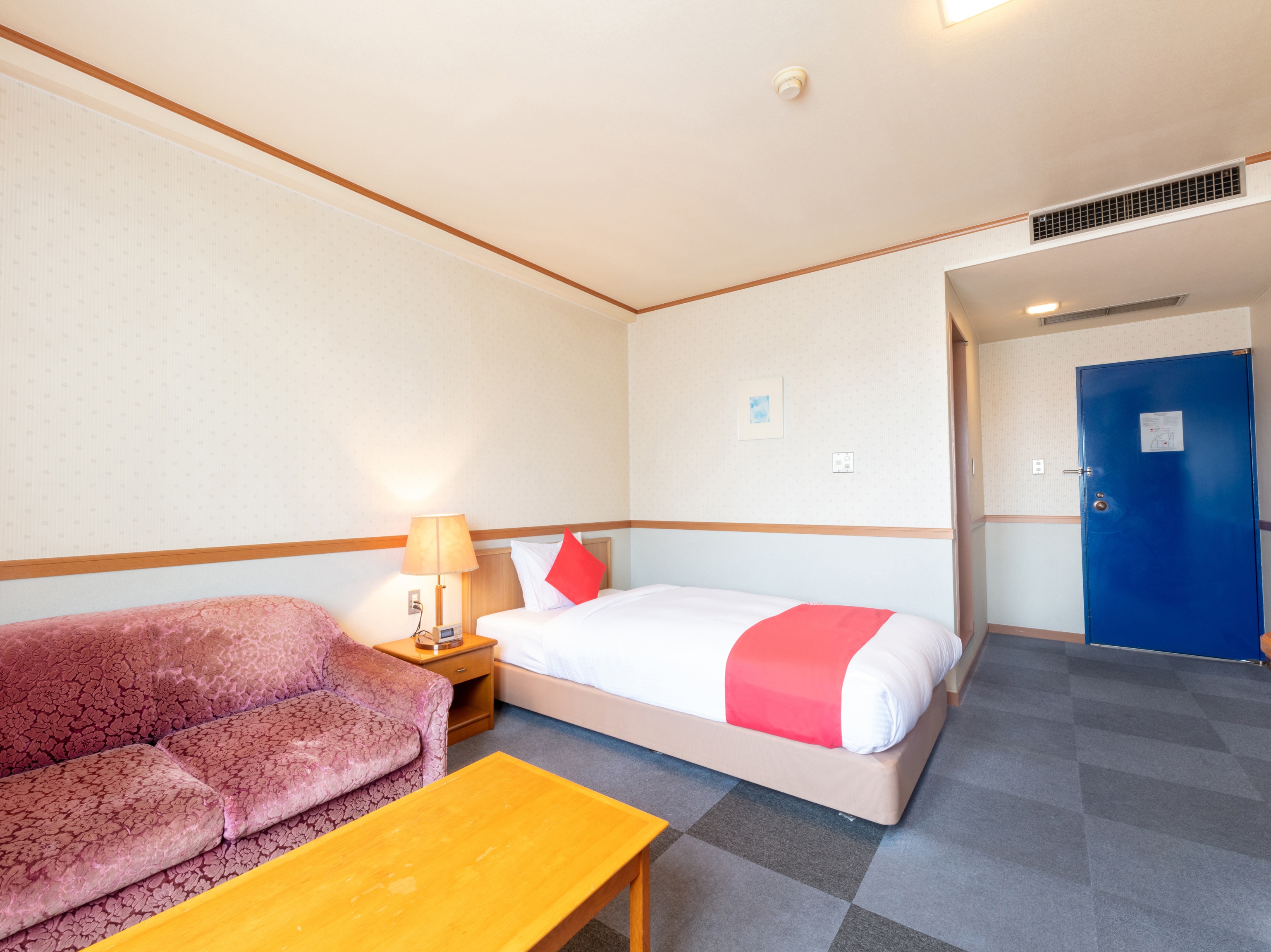 Kamar Deluxe Tunggal