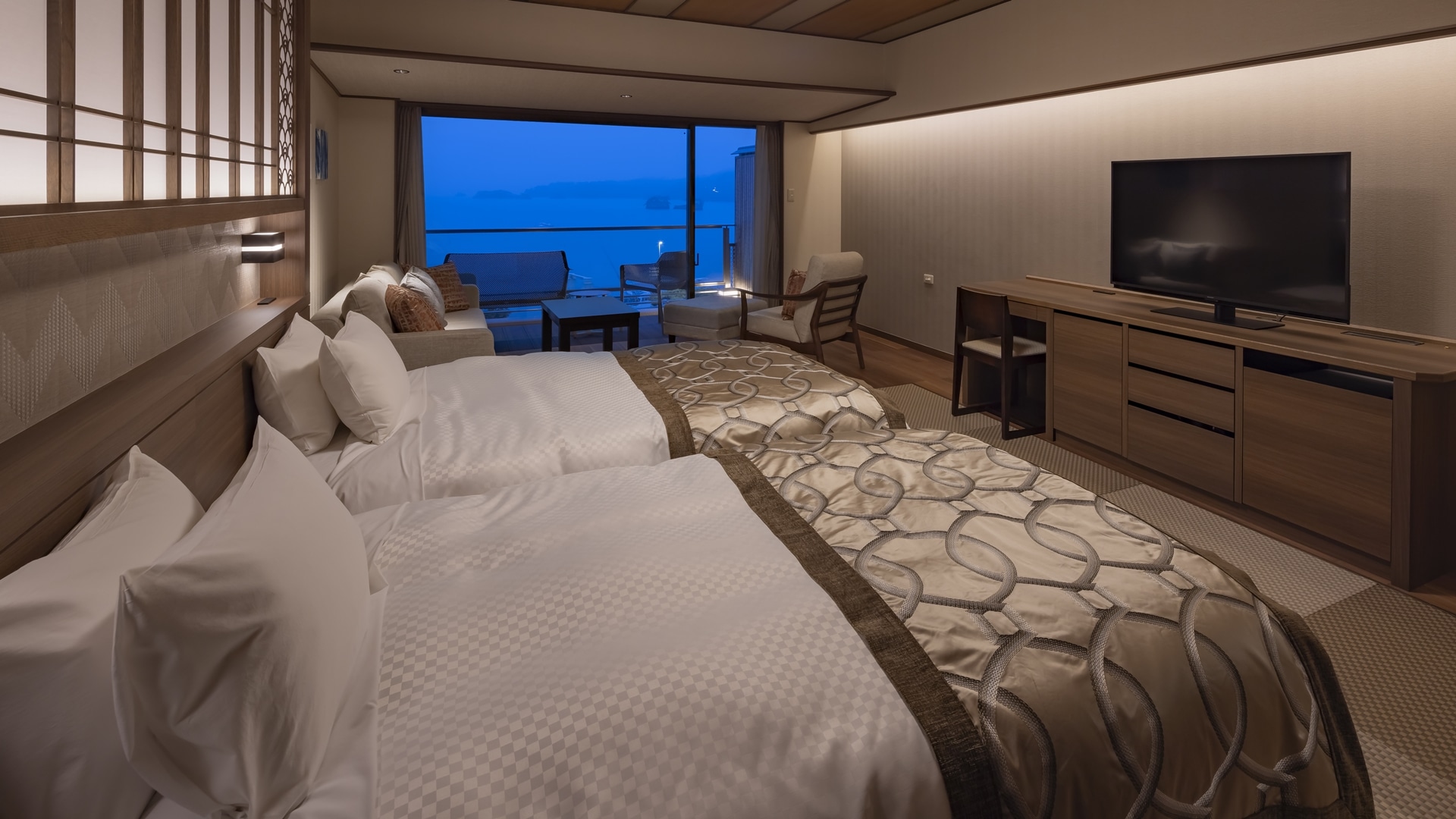 Premium Center Wing: Rooms with natural hot spring open-air baths - 18