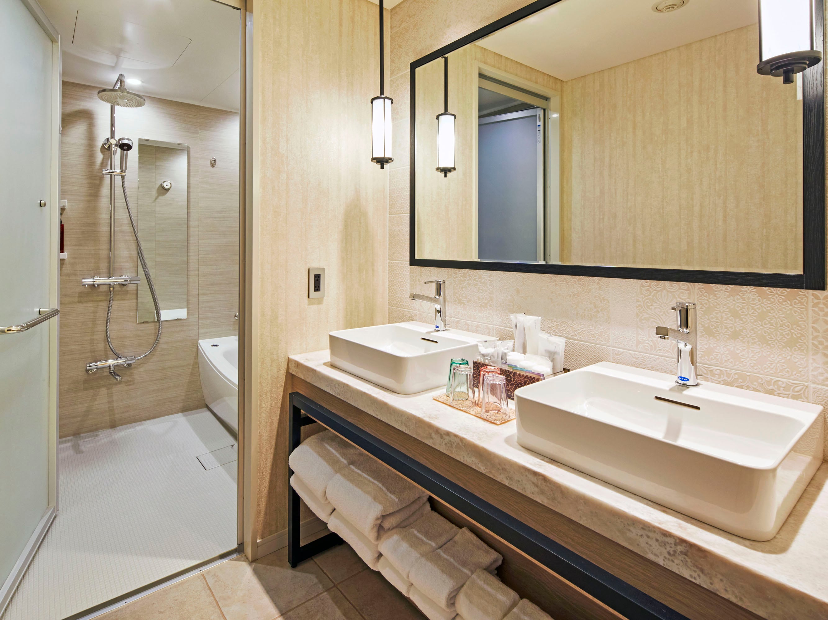 Kamar mandi (contoh)