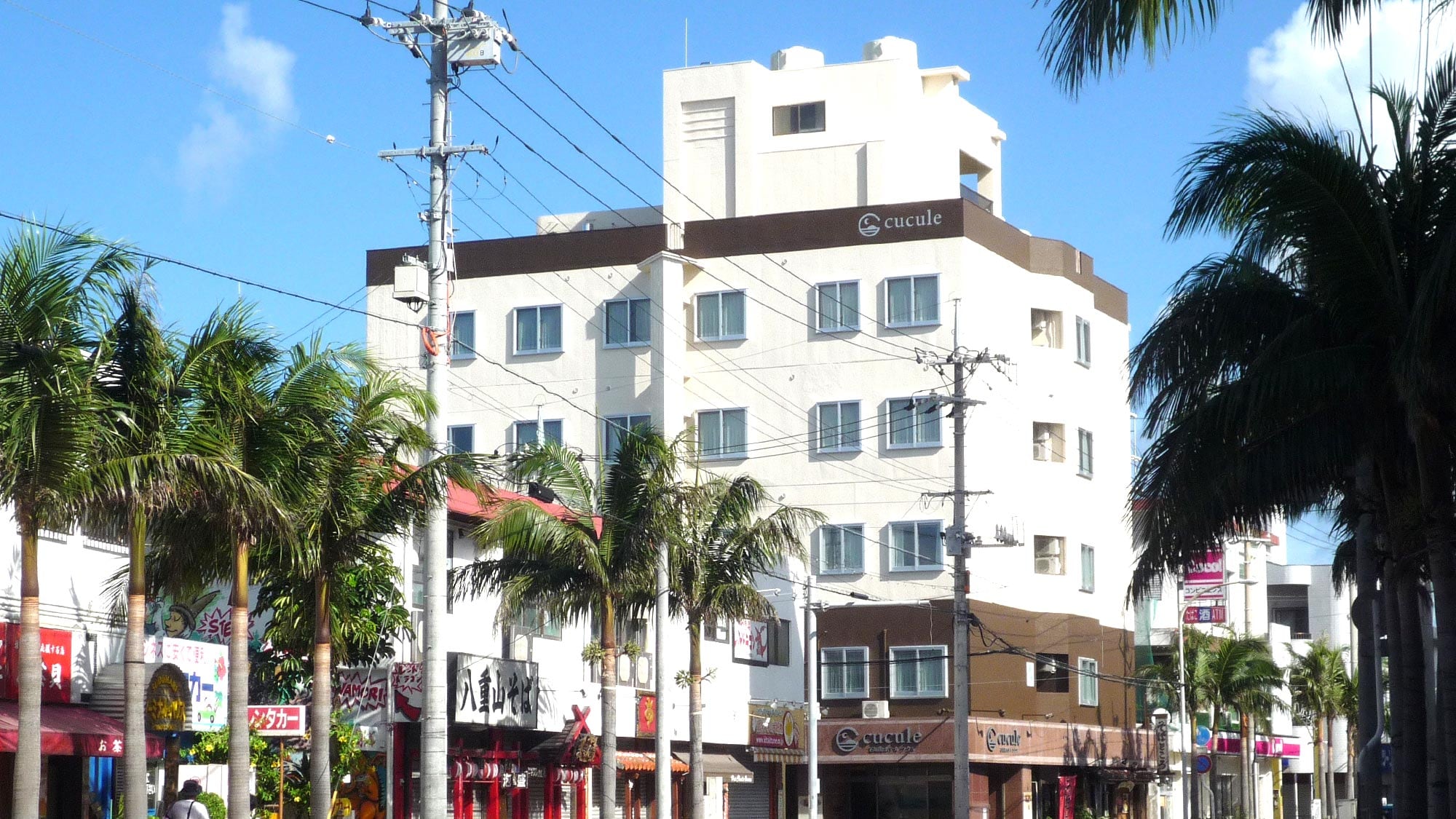  Hotel exterior