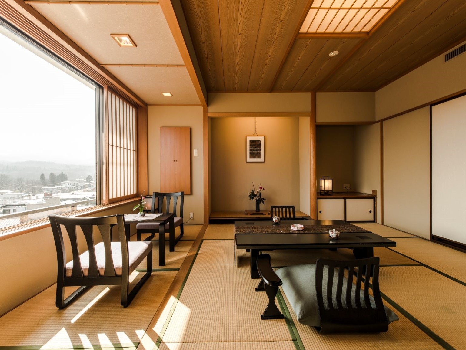 Japanese-style guest room with a panoramic view of the Zao mountain range [East Building]