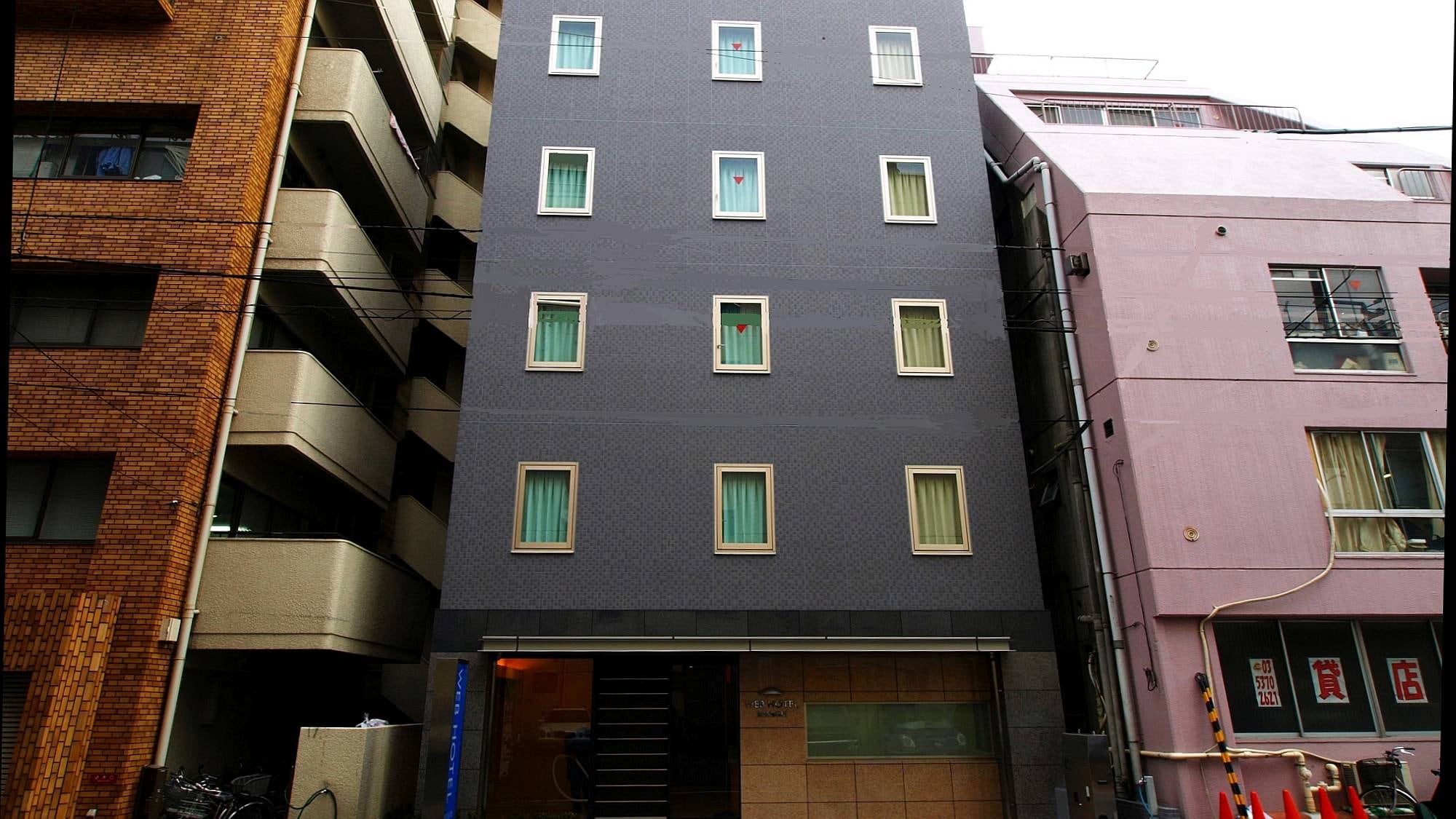 · Appearance: 1 minute walk from the A6 exit of Asakusabashi subway station