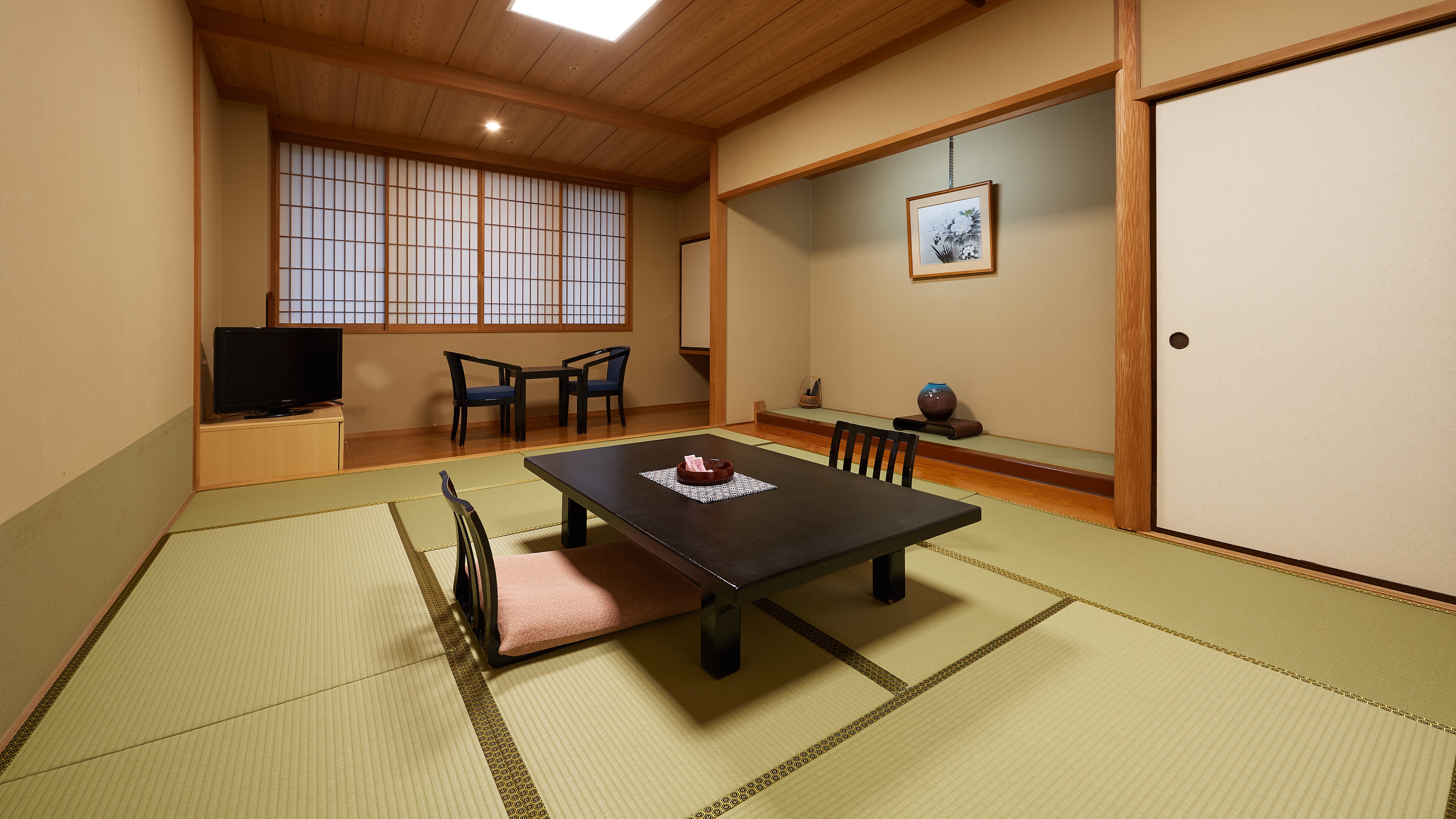 East building Japanese-style room 12 tatami mats