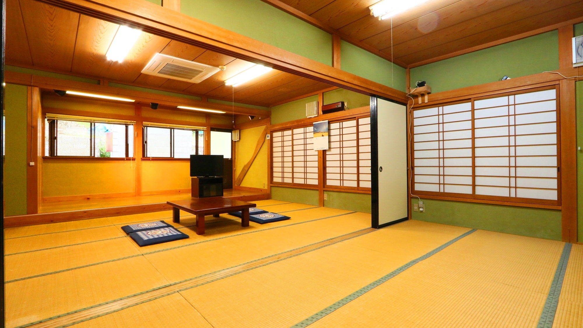 Seto no Ma [Japanese-style room 12+7.5 tatami mats]