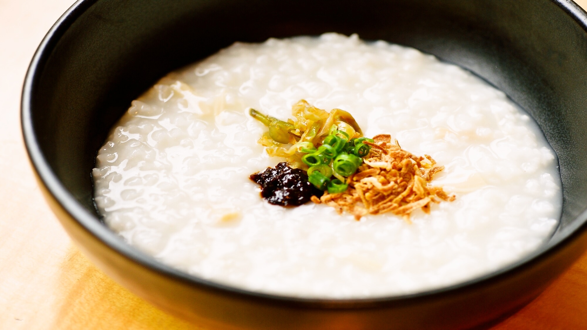 "Morning porridge" made with plenty of scallop broth is a popular dish!