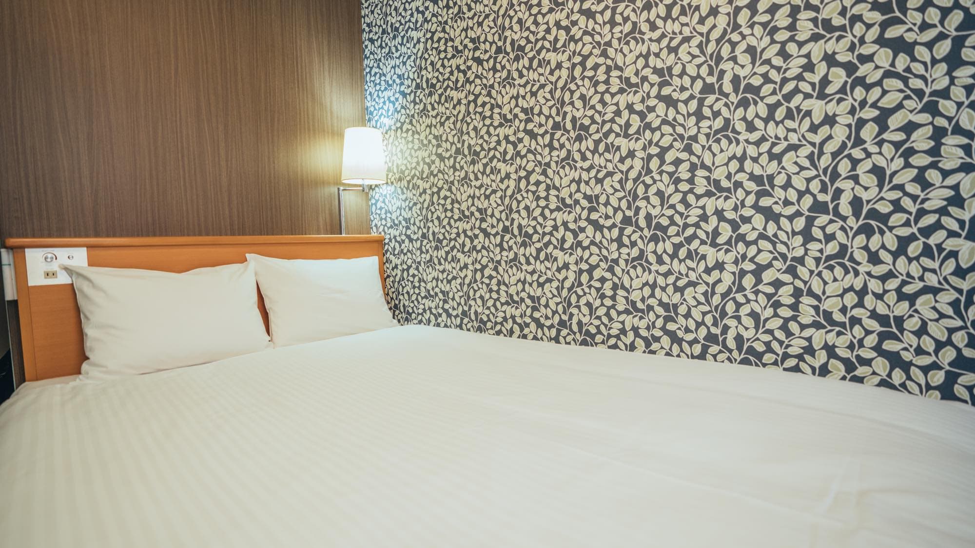Standard semi-double [semi-double bed 130cm]