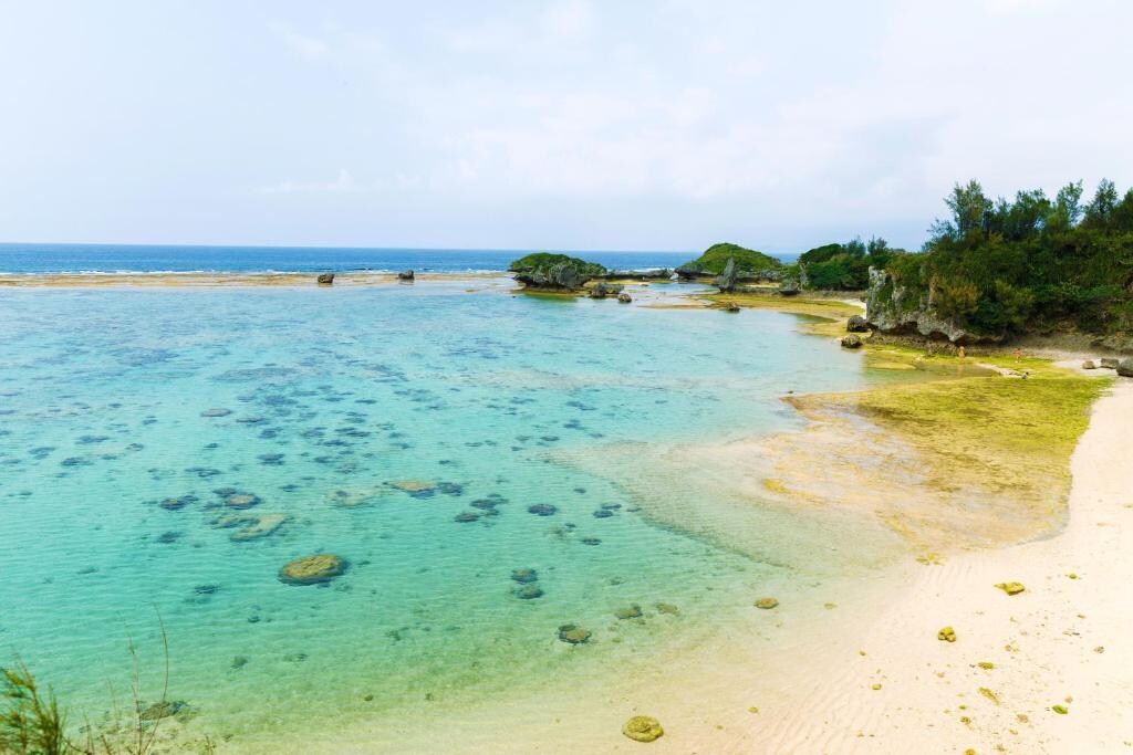 Nearby beaches: Senaha Beach, Nagahama Beach, Melody Beach, Maeda Cape, etc.
