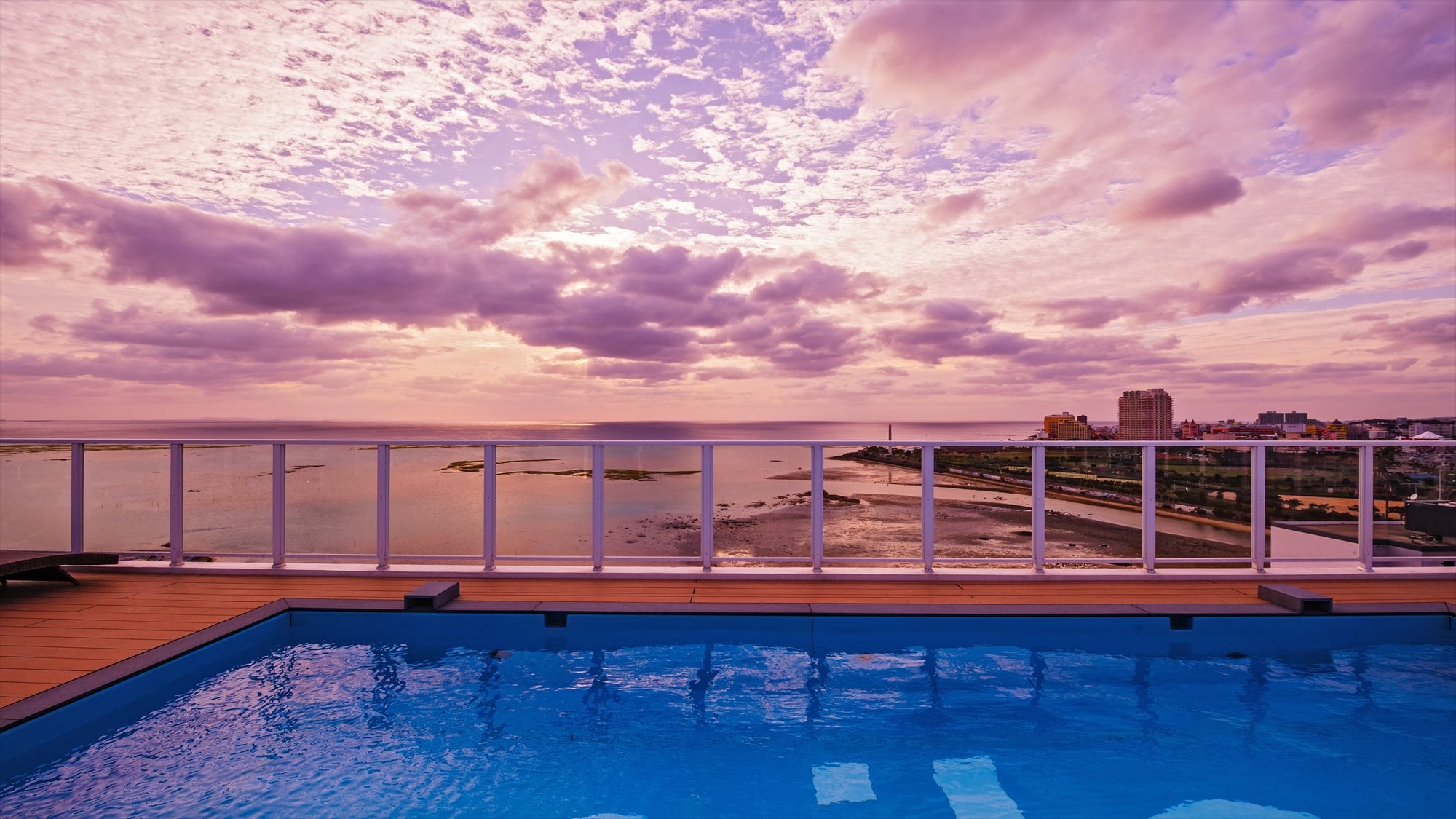 Rooftop pool