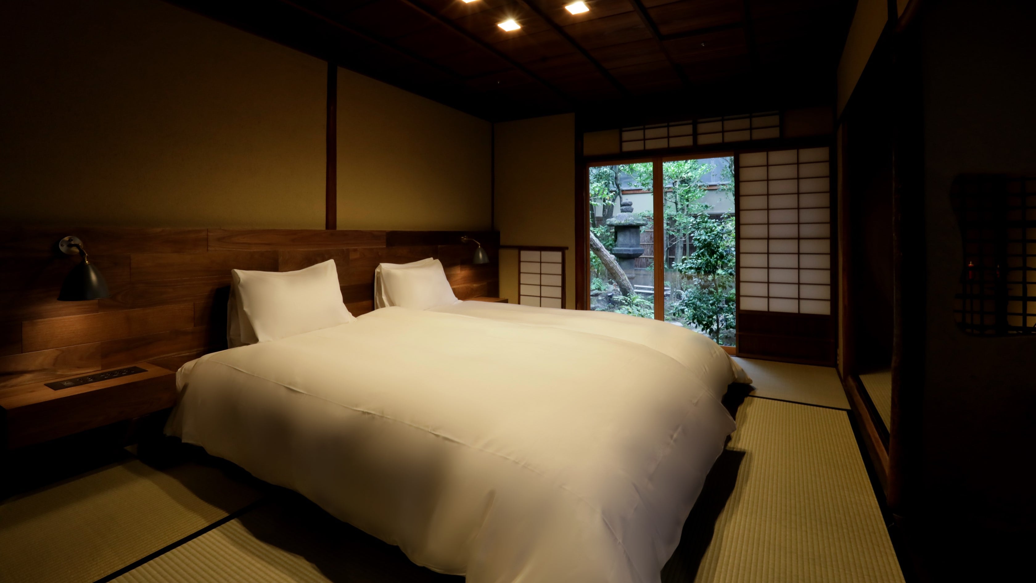 อาคารหลัก 104: ห้องดีลักซ์ฮอลลีวูดเตียงแฝดพร้อมห้องน้ำชาในอพาร์ตเมนต์