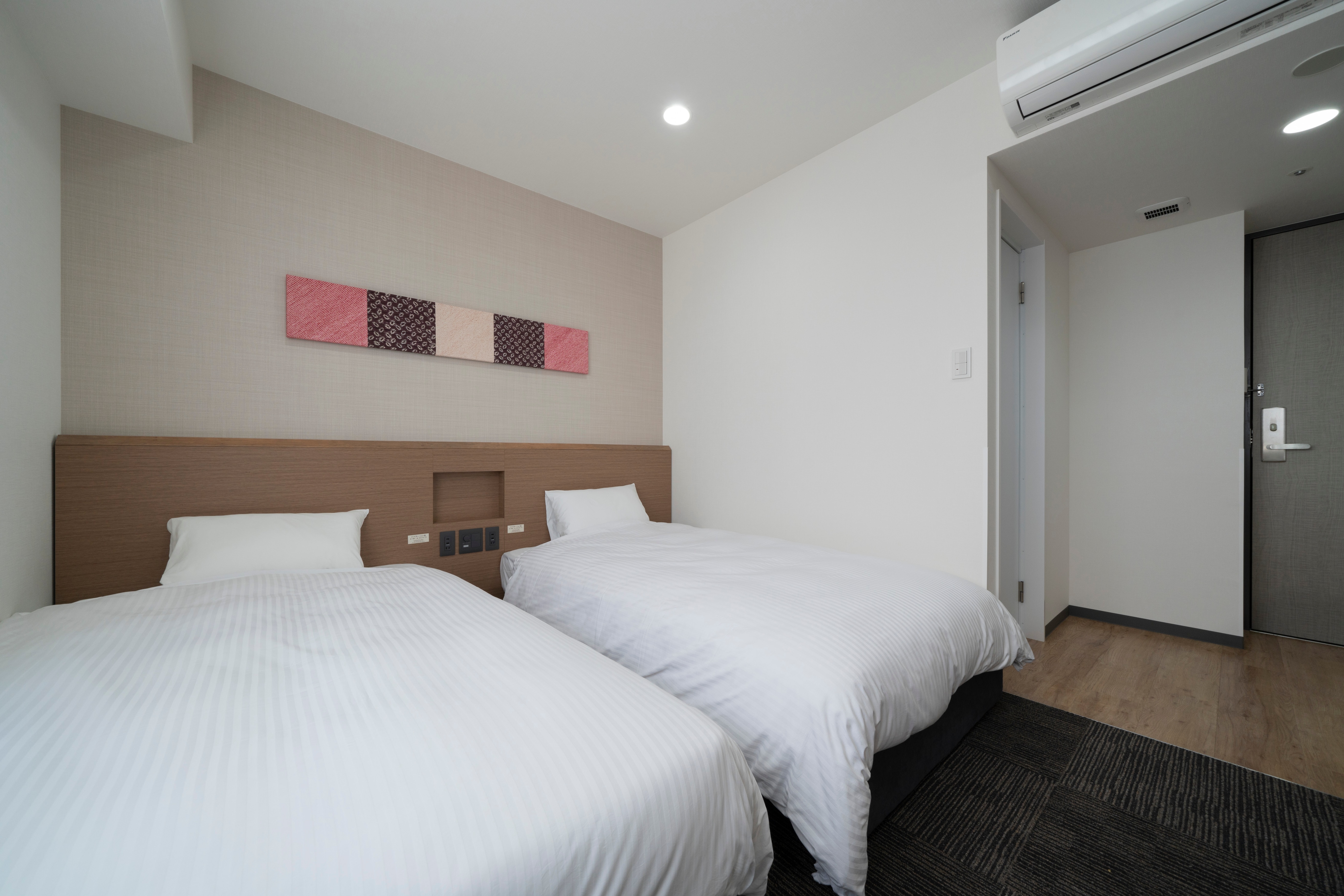 Twin room