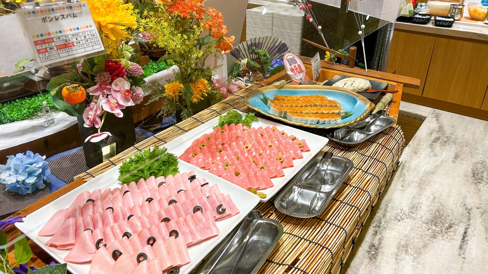 [Meals] Breakfast buffet image