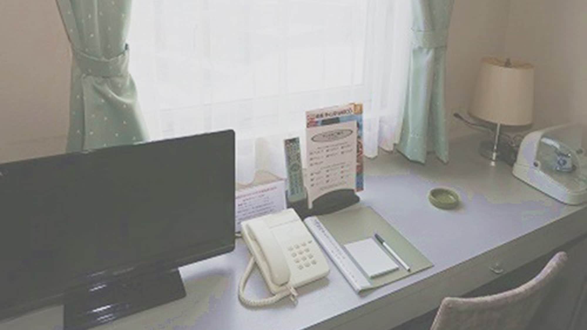 ・ You can work at your desk while looking out at the sea ♪