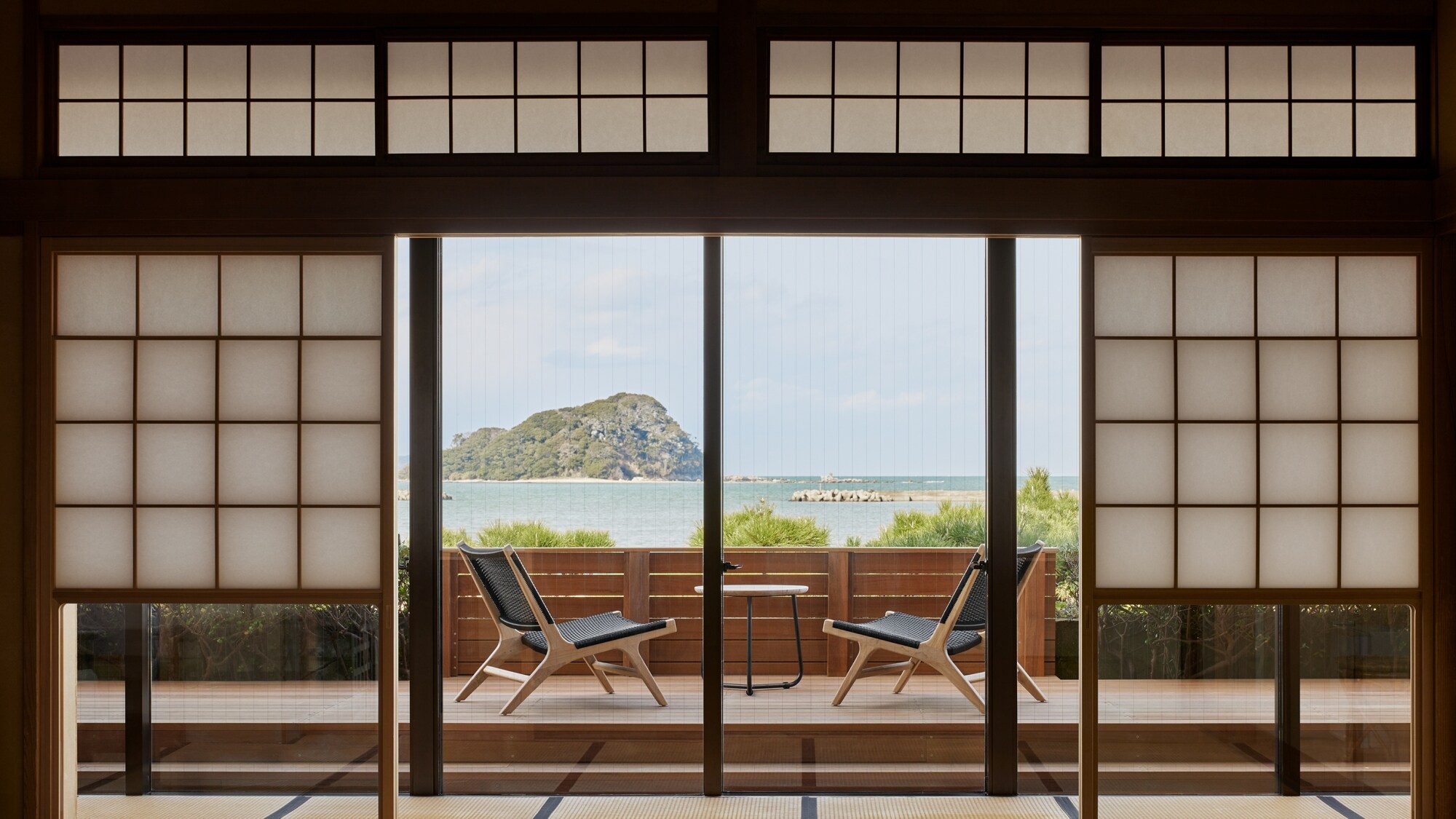 [1st floor] 10 tatami Japanese-style room with ocean view terrace / View from the room