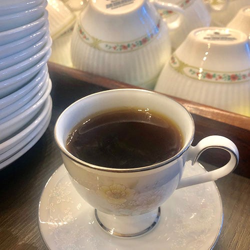 ・Free home-roasted coffee for as long as you like during your stay