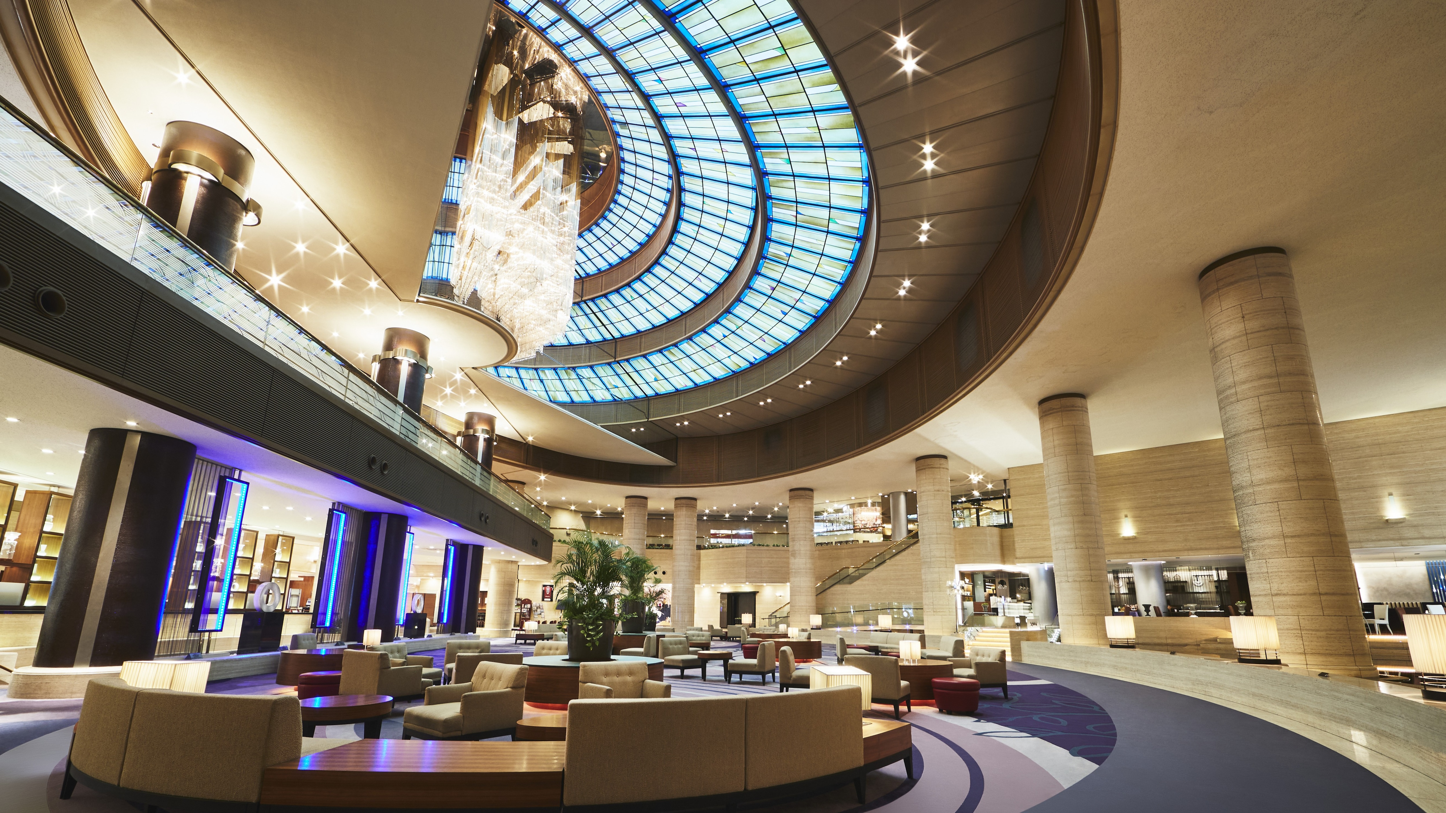 本館1階 ロビー