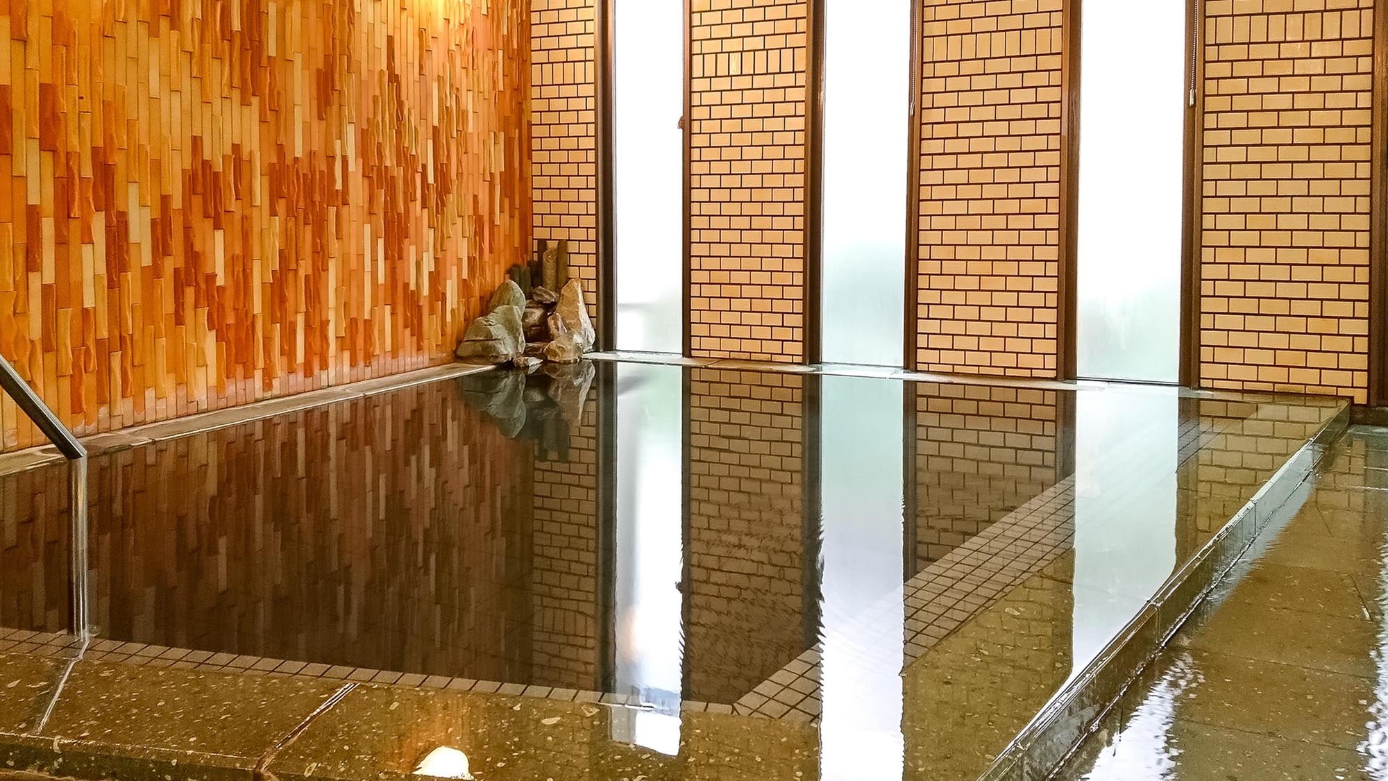 ・ Men's public bath