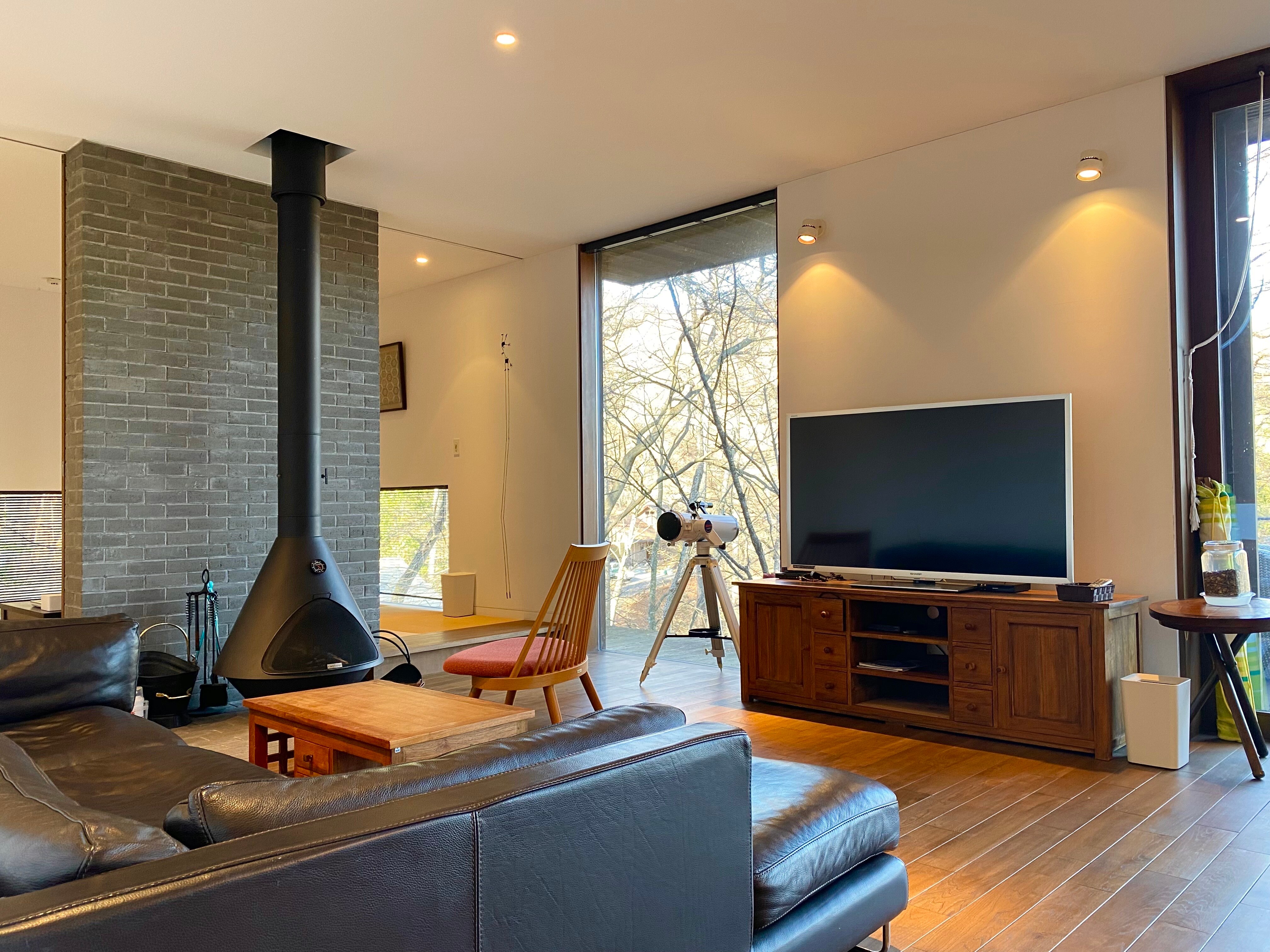 Honors Hill 32 Living Room