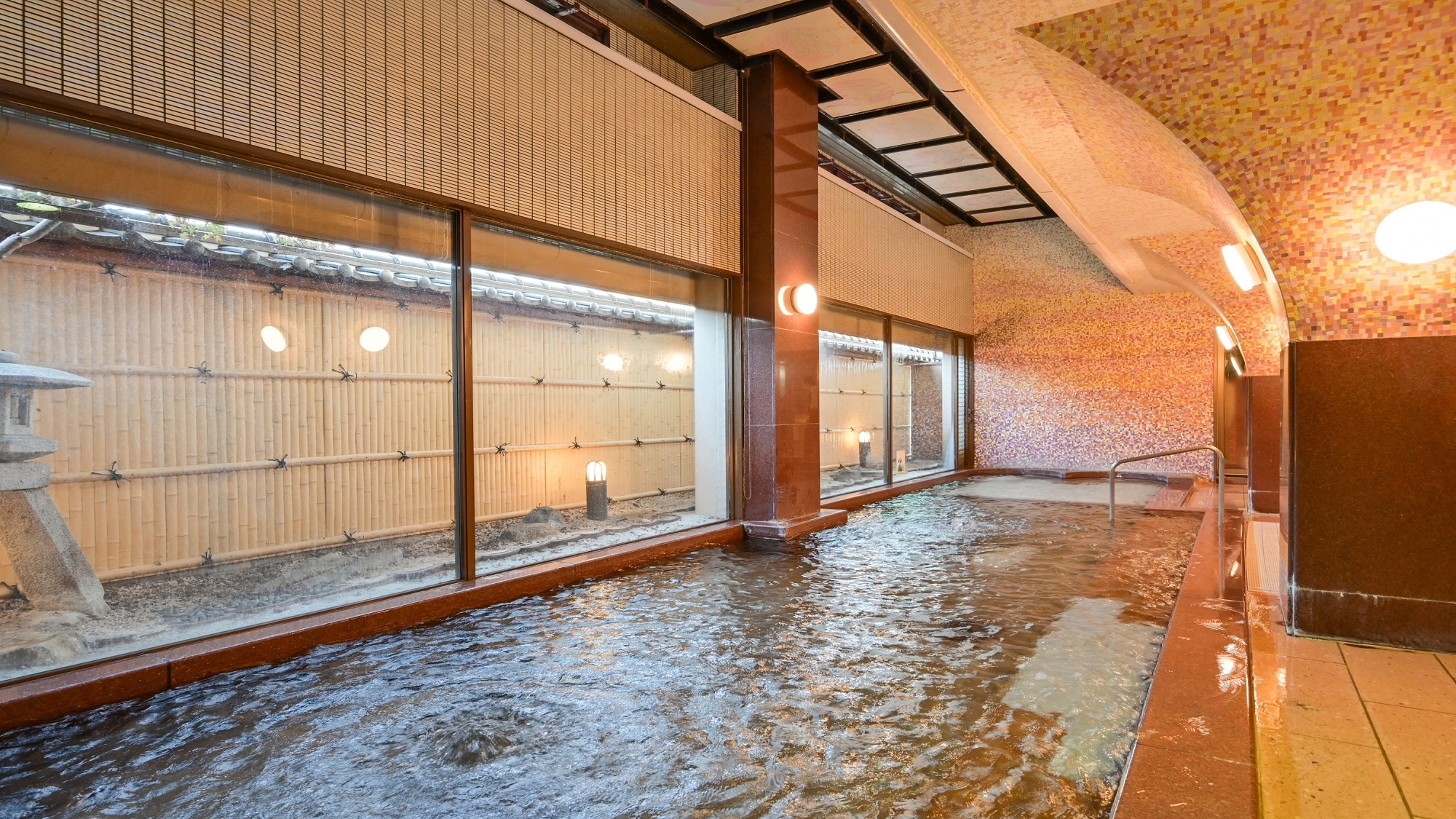 Large public bath "Shobu no Yu"