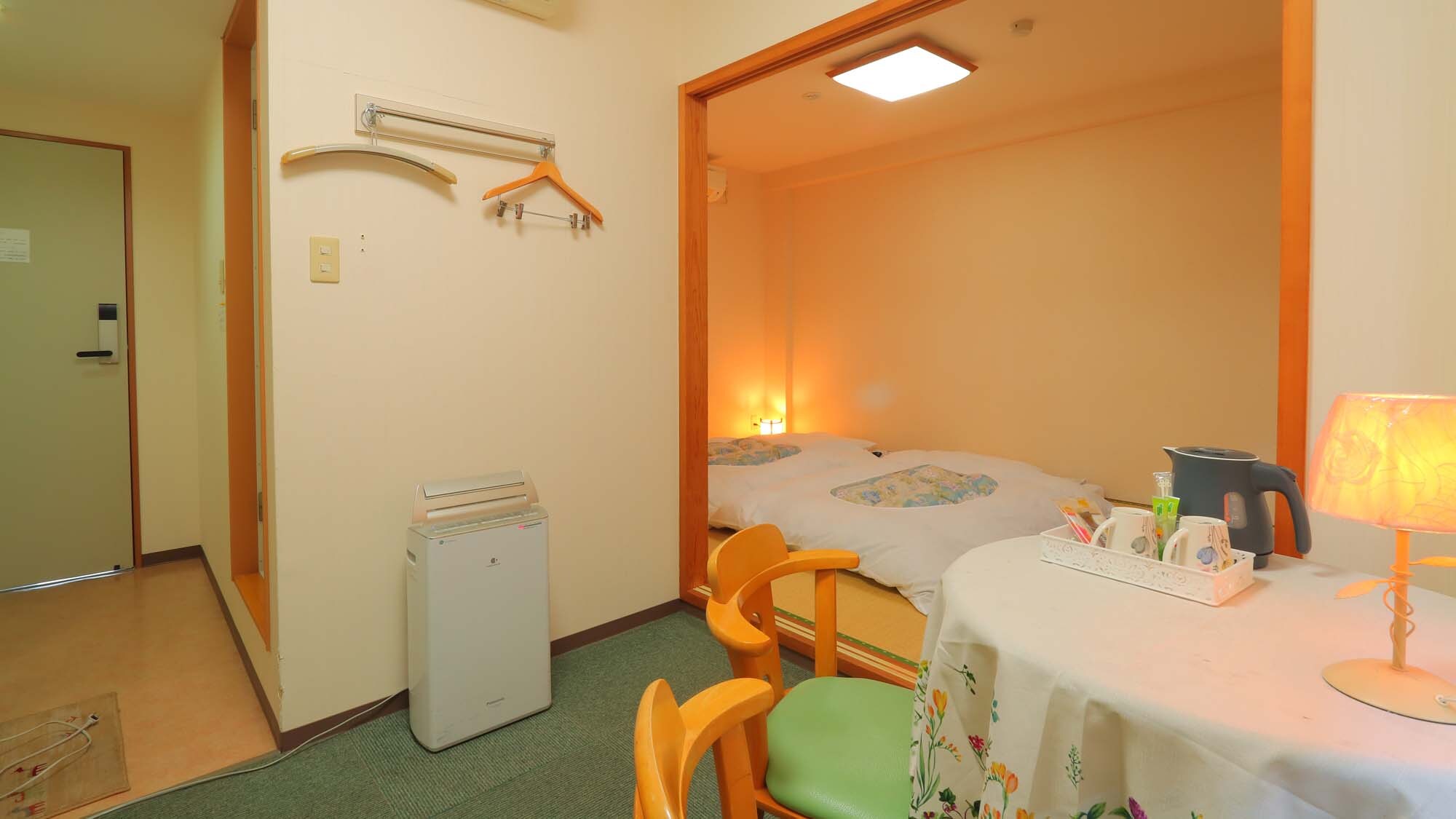 Japanese-Western style room