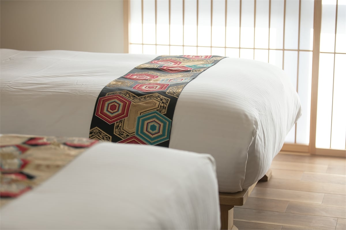 Kamar kembar dengan pancuran