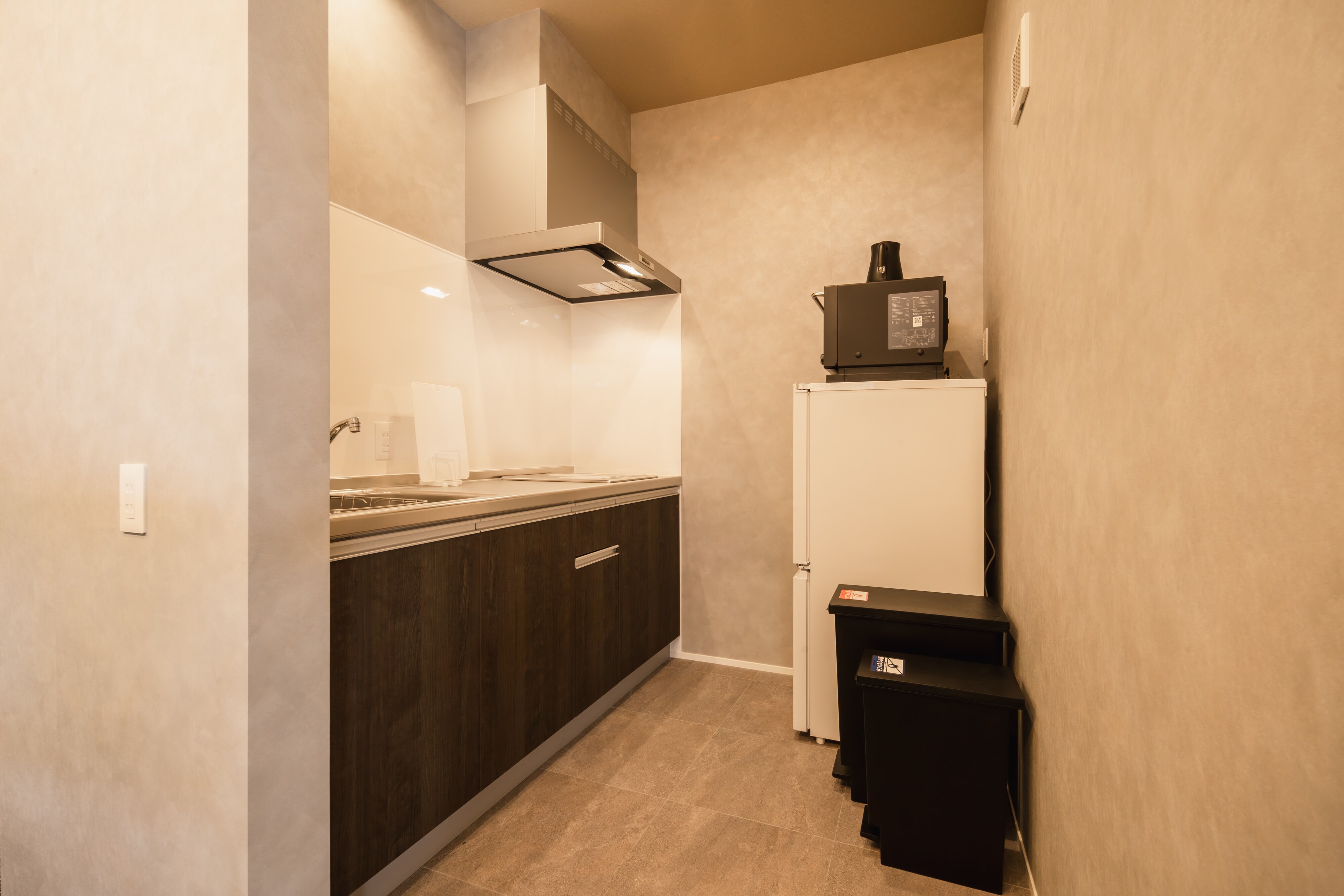 Deluxe Fourth Kitchen