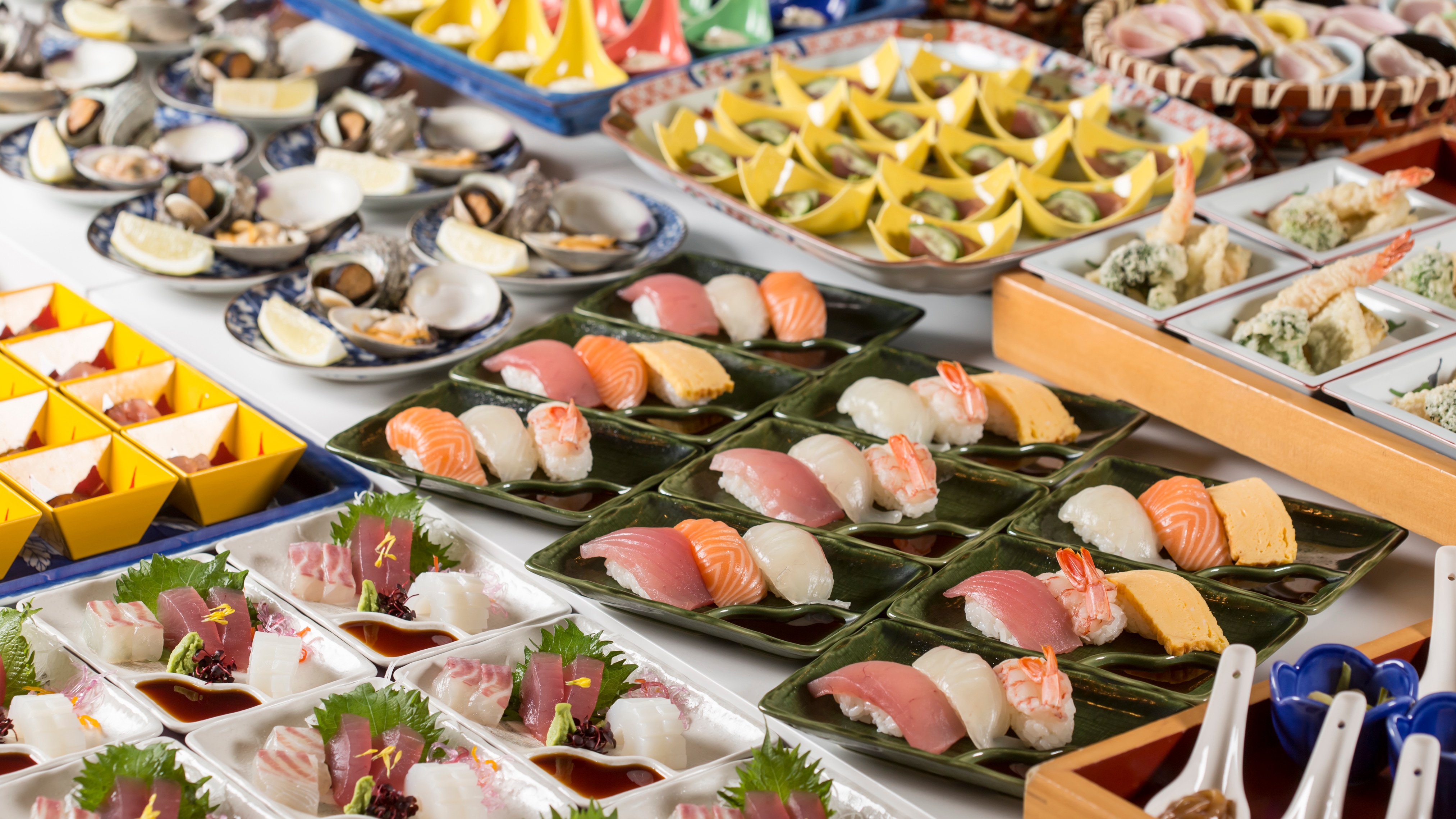 ★ Spring 2017 Buffet ★ Live Kitchen * Image