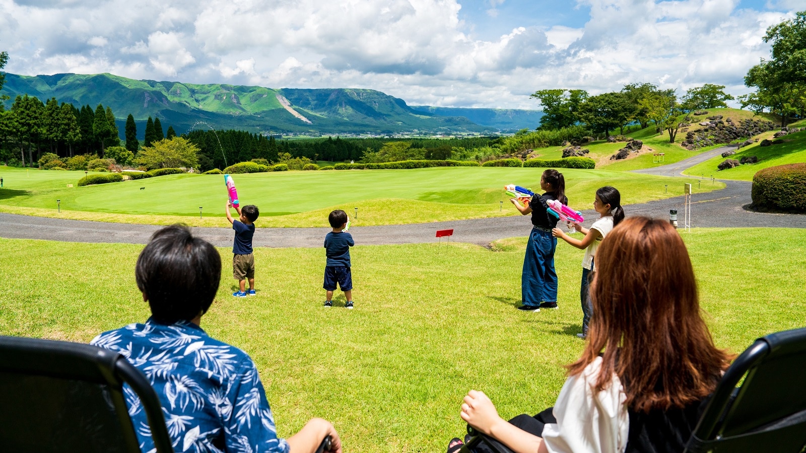 <Activity> Why don't you experience the magnificent nature with your family?