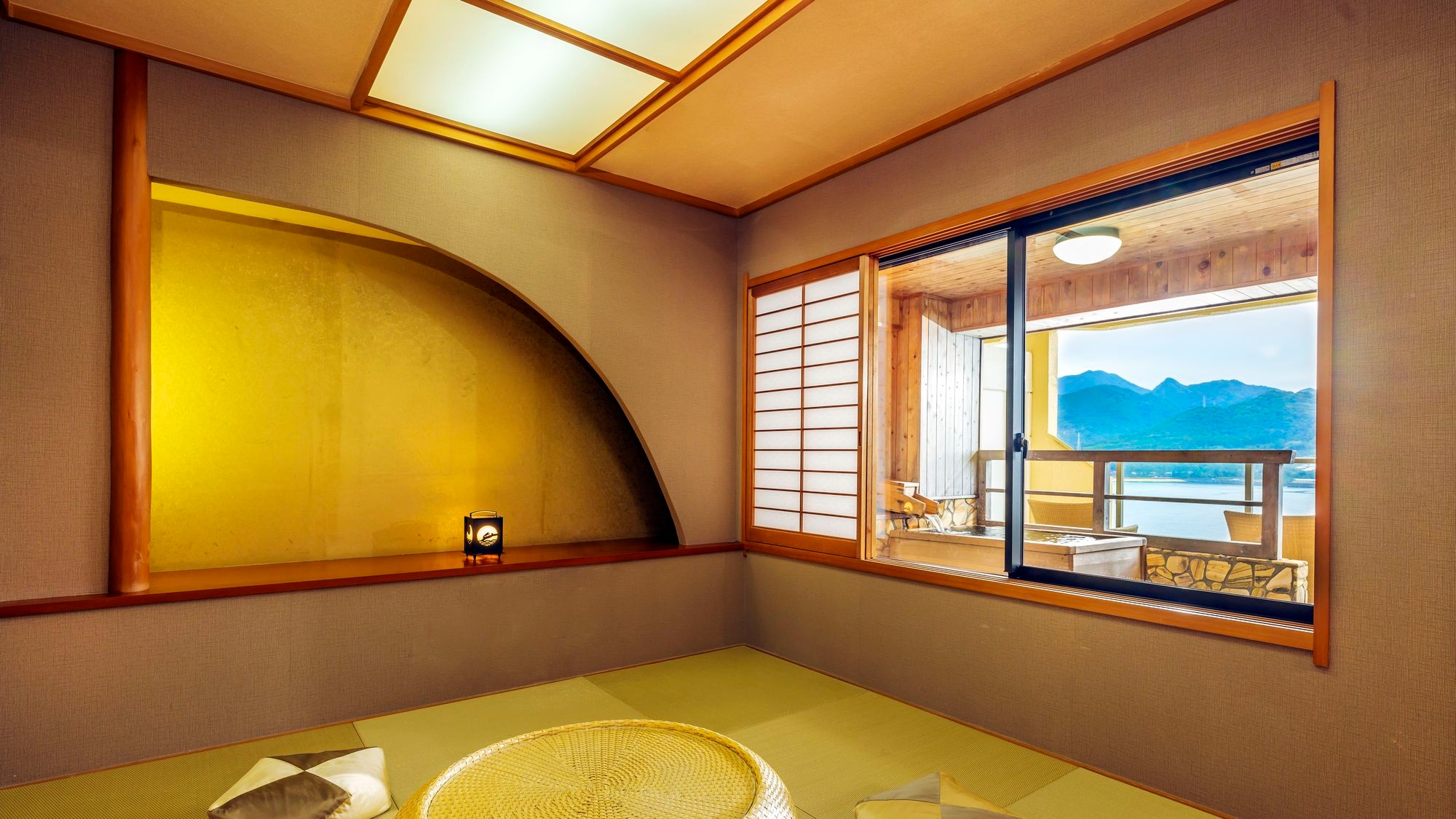Suite with open-air observation bath (Ocean view)