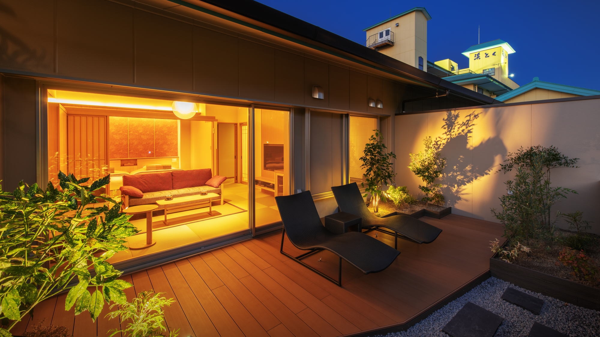 Guest room with a semi-open-air bath "Hanayu" Please enjoy the cool evening and the atmosphere of the night.