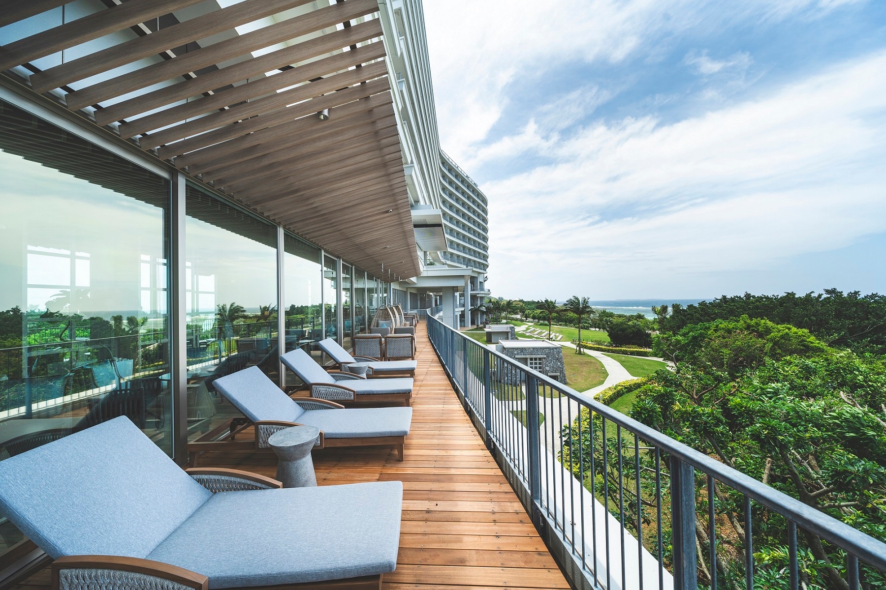Club Lounge
