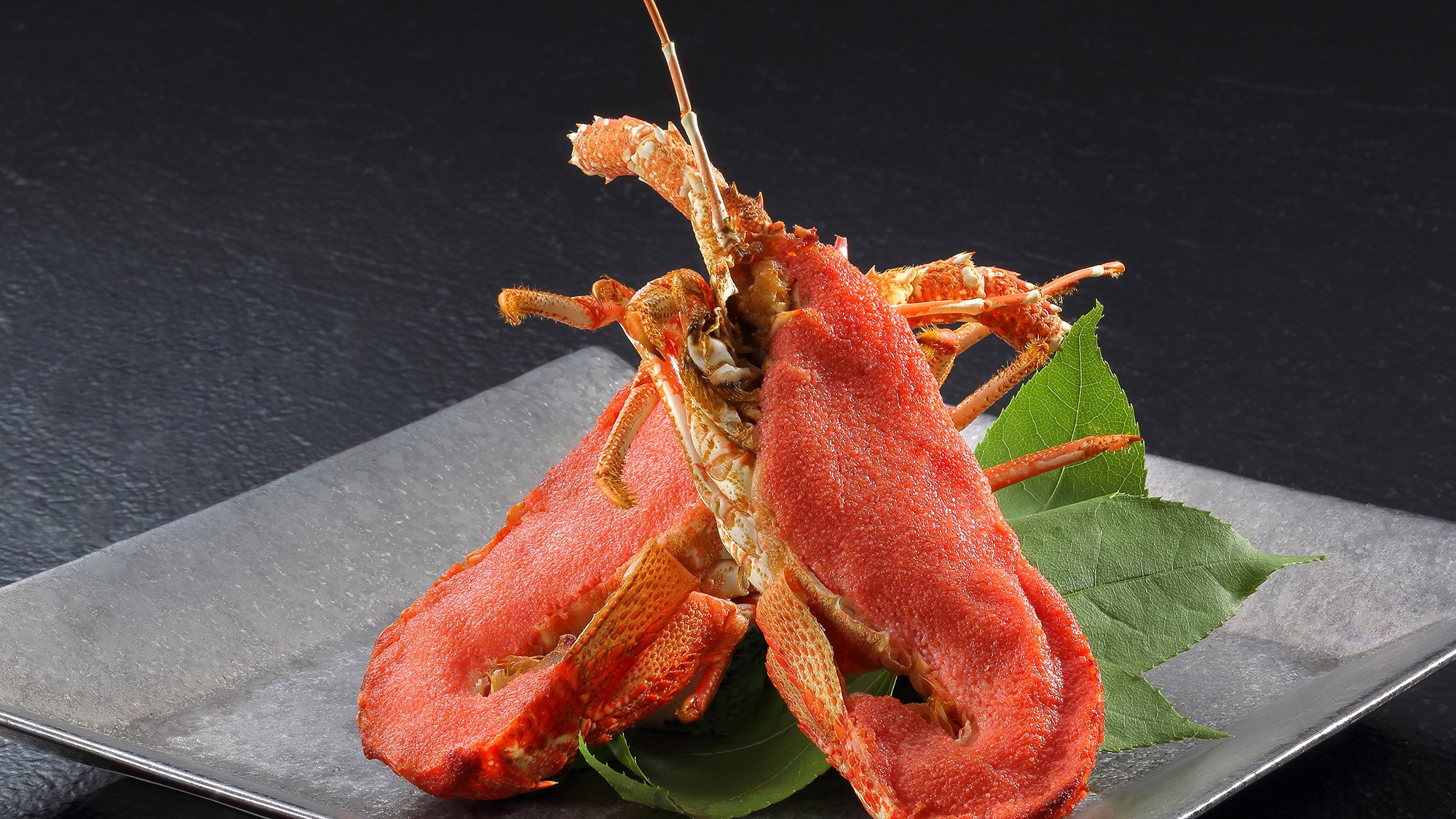 An example of the Izu-themed kaiseki course "Fugetsu"