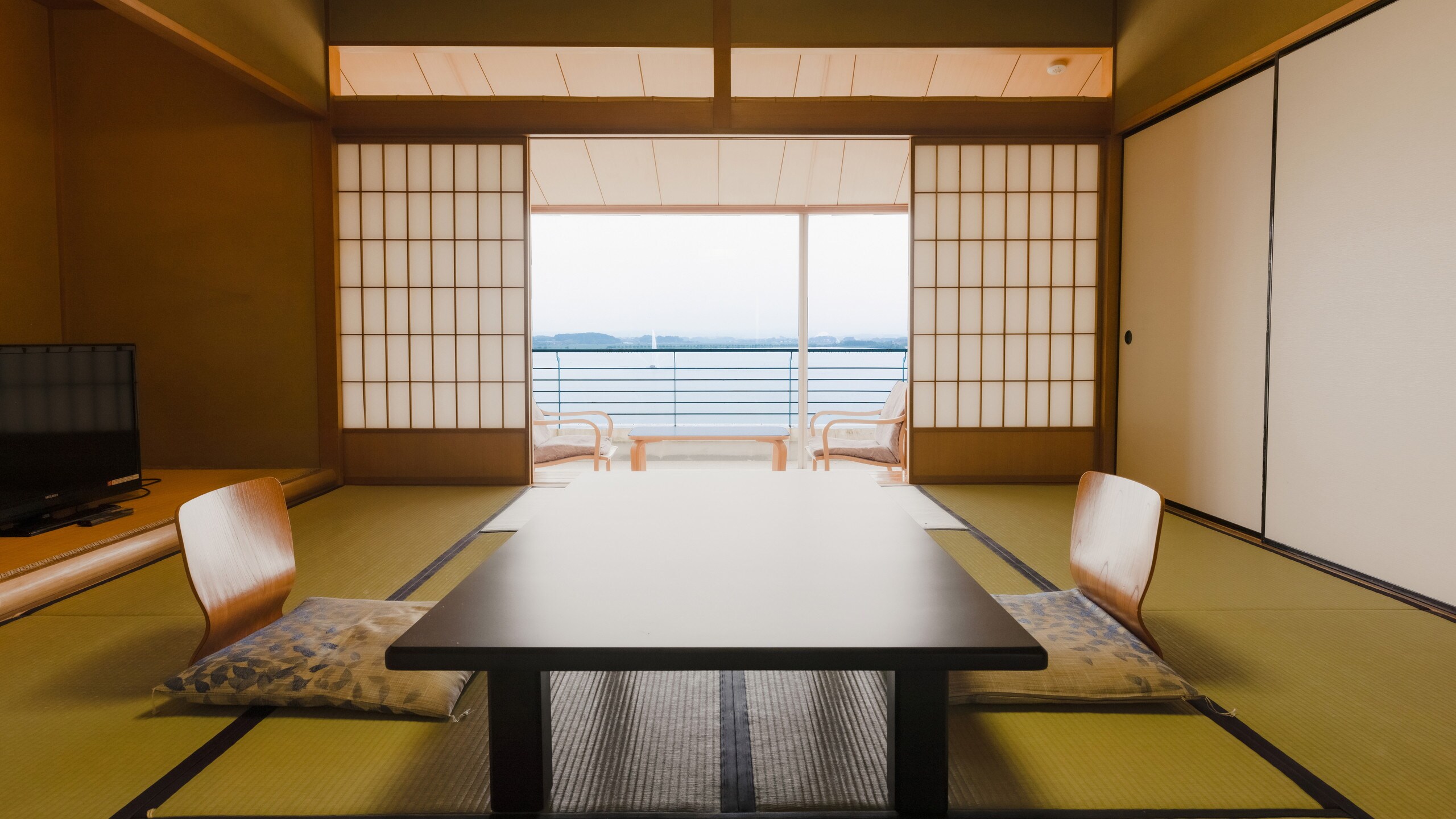 [Standard Japanese-style room] Example