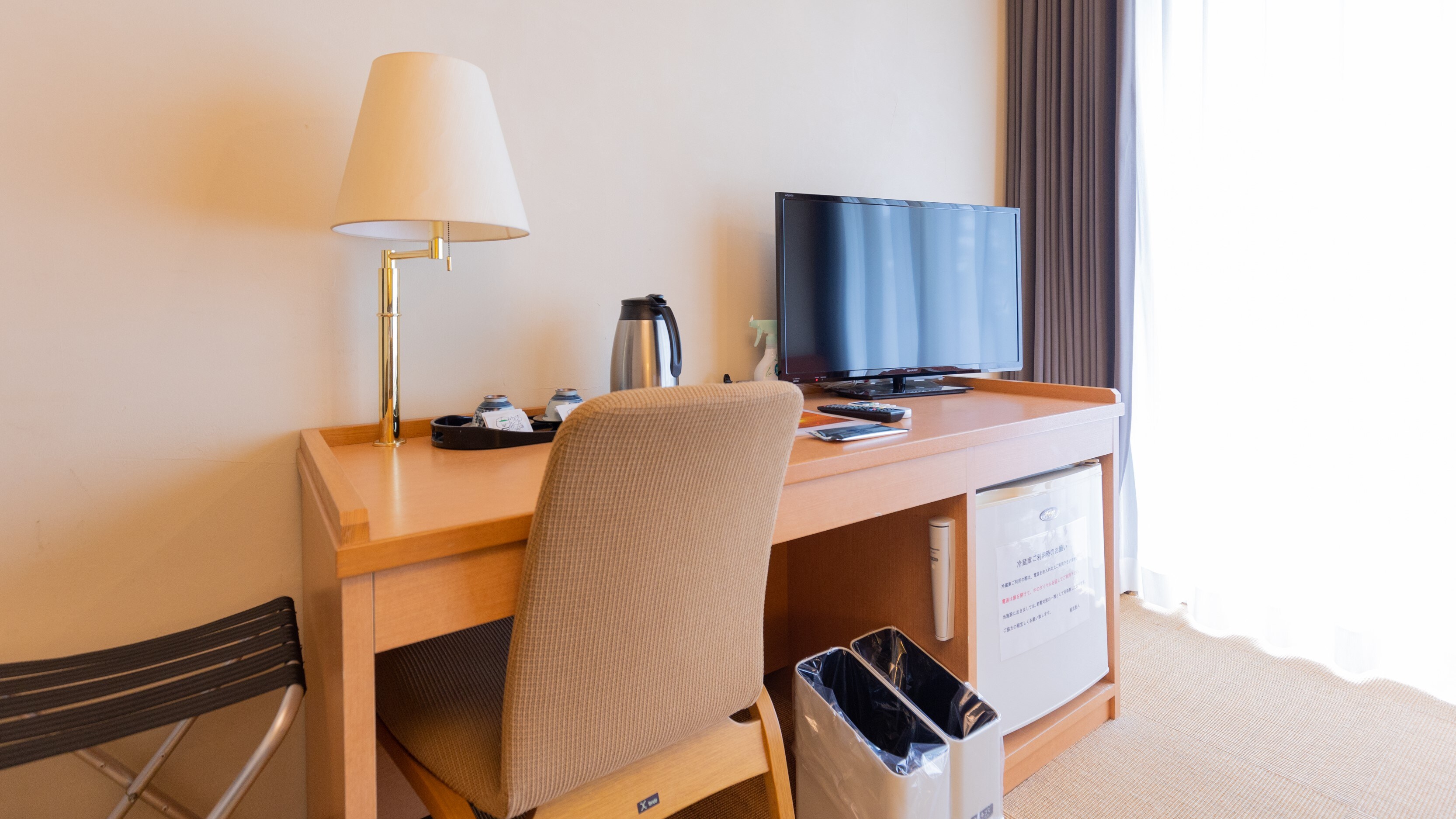 * Guest room: Premium twin / Enjoy a trip a little more luxuriously than usual <Example>