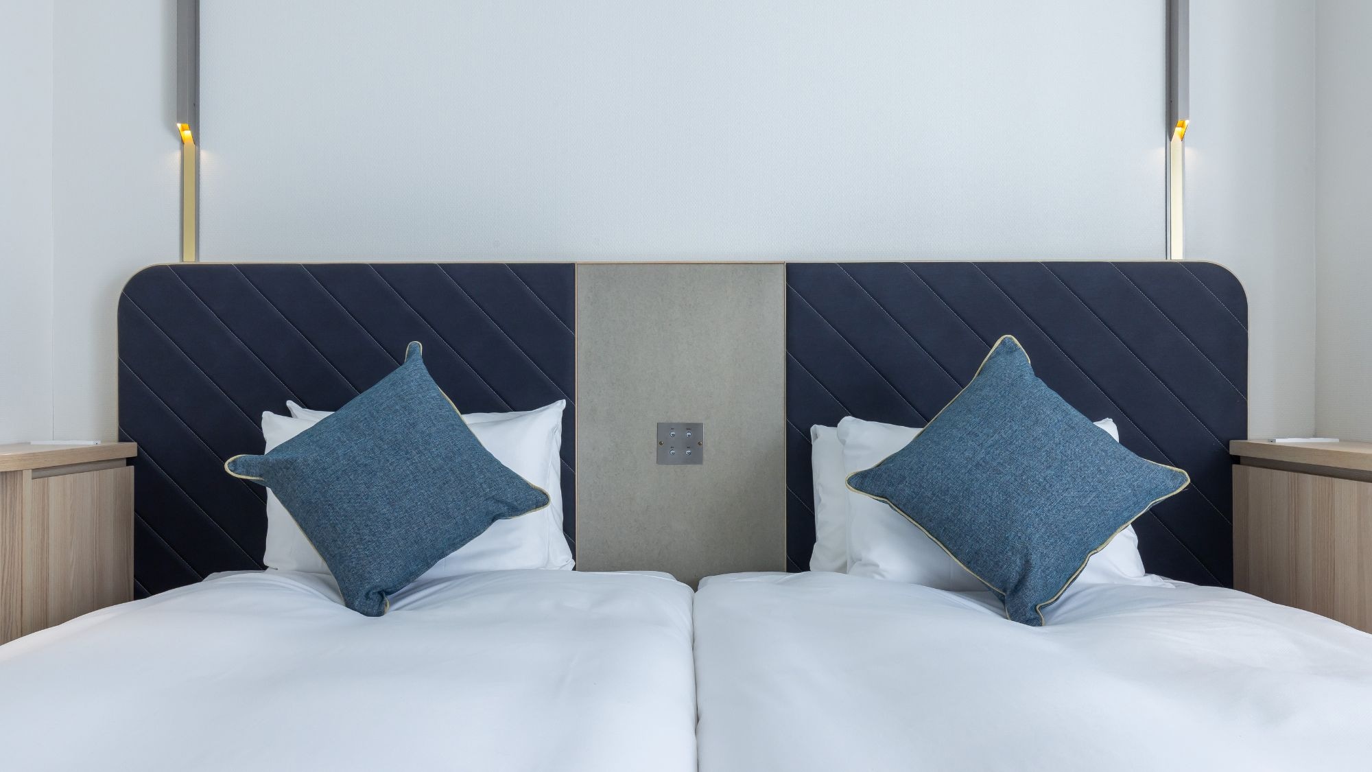 ◆ห้องสแตนดาร์ดทวิน | ห้องพักทุกห้องมีเตียงหรูหราจากแบรนด์ Simmons