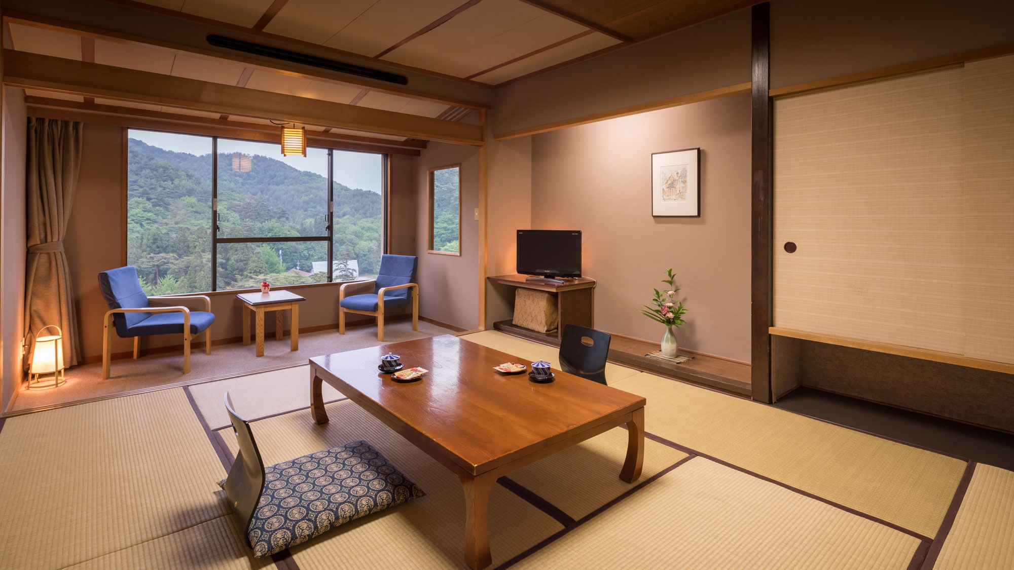 [Relaxing 10 tatami mat room] Bath and toilet with washing machine / Spacious enough for up to 5 people to relax