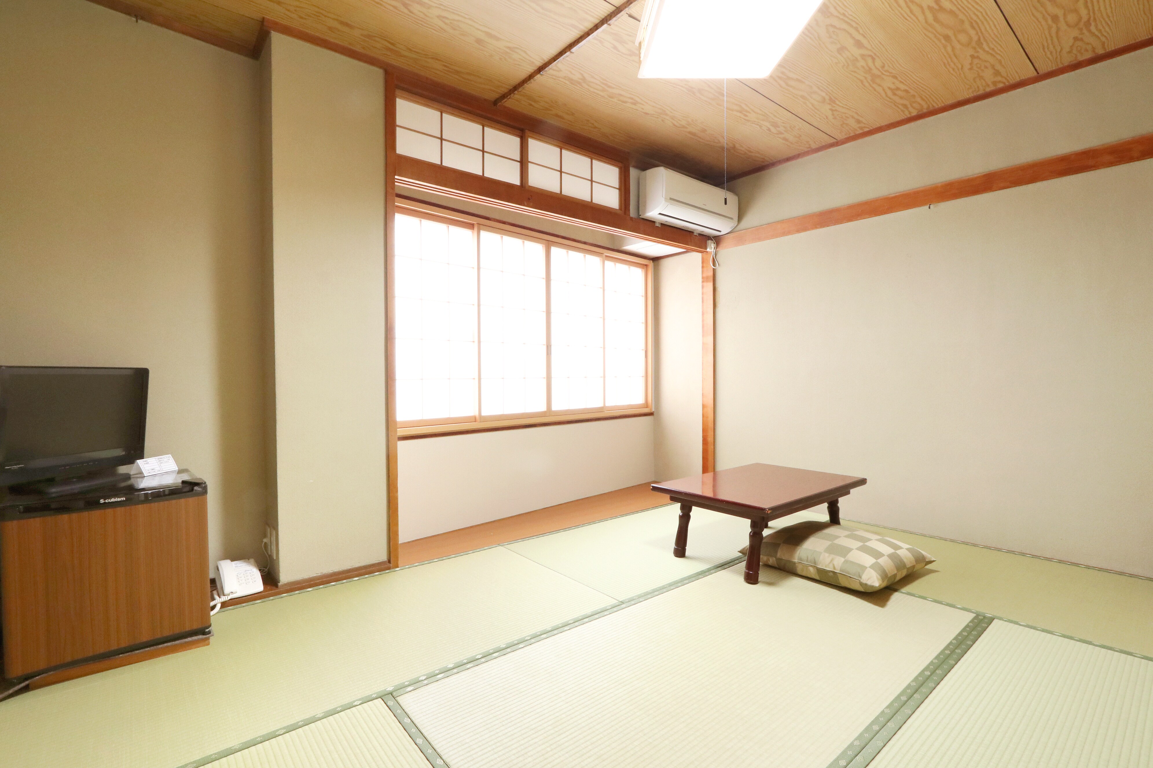 Ruang tatami Lampiran 6