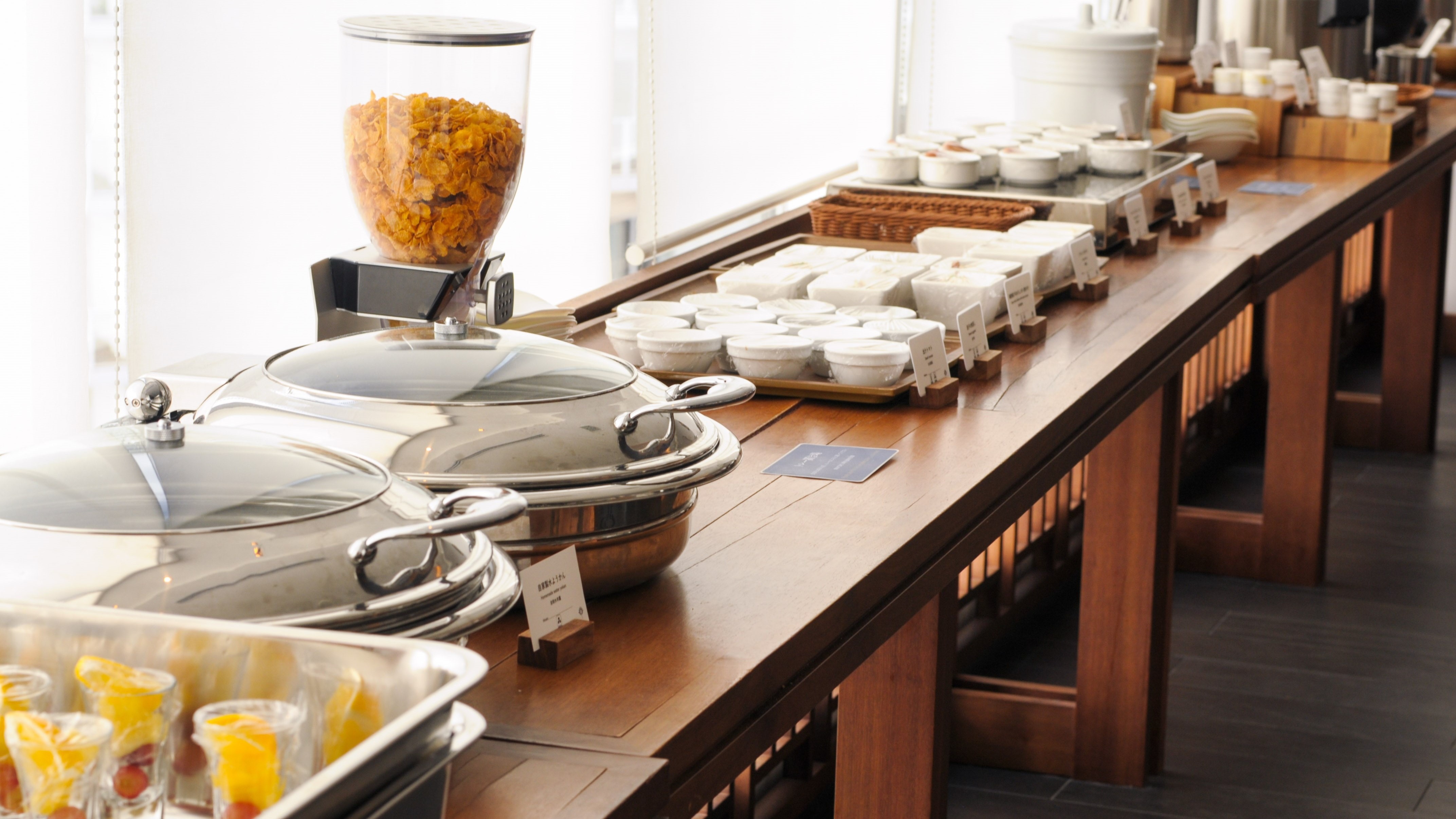 Breakfast buffet * Image